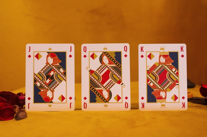 Premium Exploration-Themed Playing Cards - Unique Adventure Deck for Poker, Magic Tricks & Collectors - Perfect for Game Nights, Travel & Gifts