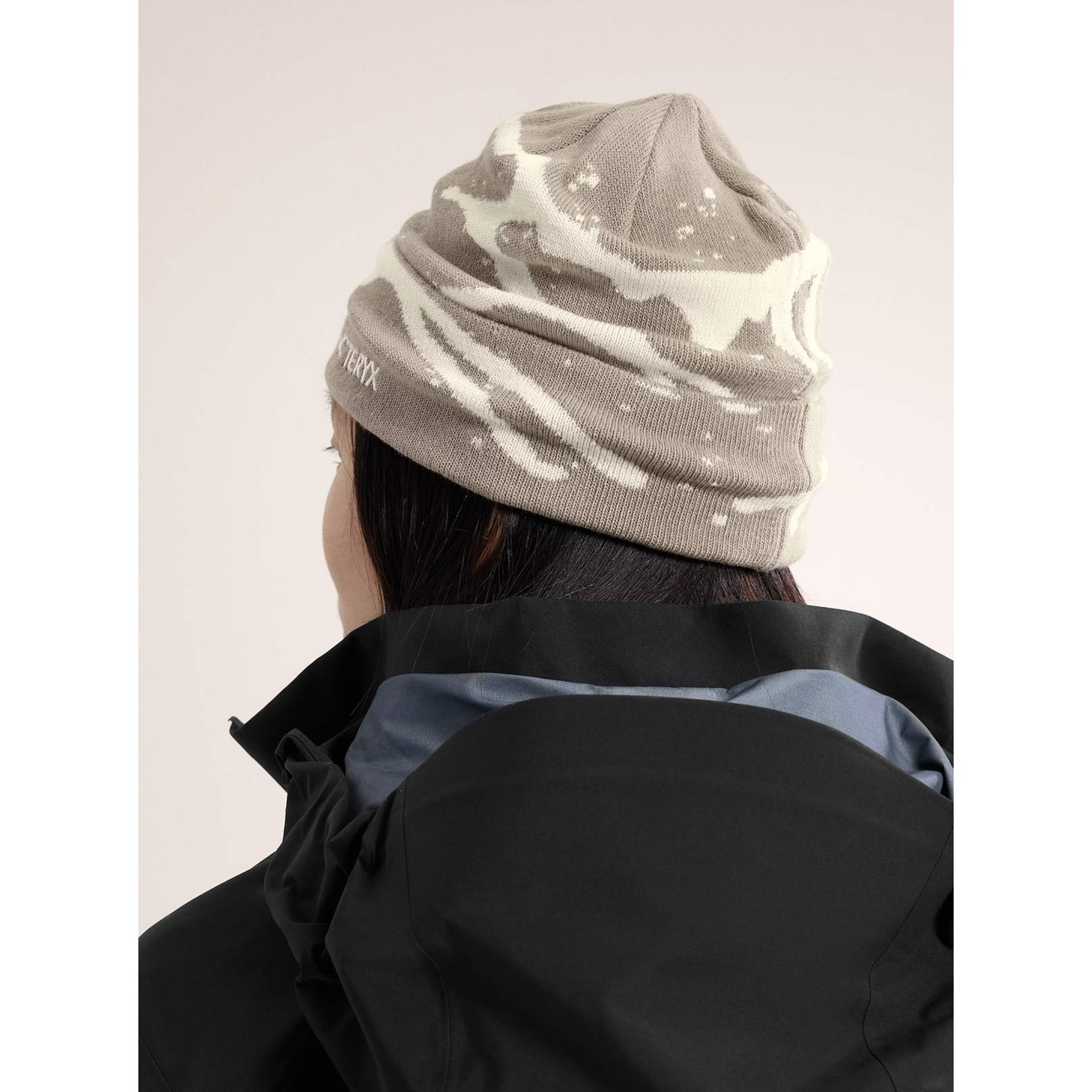 Arc'teryx Grotto Toque - Warm Winter Beanie Hat for Men & Women - Lightweight Fleece Liner, Windproof & Breathable - Perfect for Skiing, Hiking & Outdoor Activities