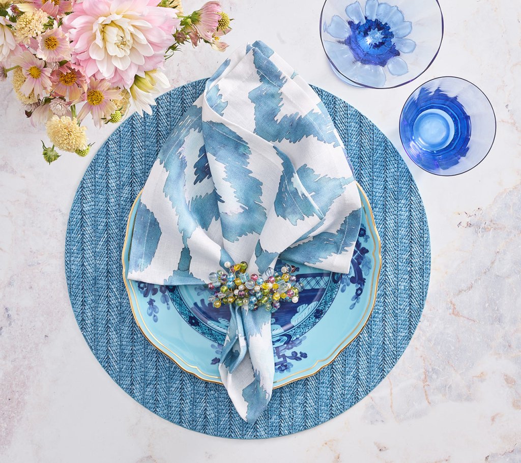 Premium Herringbone Pattern Placemats Set of 4 - Waterproof & Heat Resistant Dining Table Mats for Formal Dinner Parties, Holiday Gatherings & Everyday Use