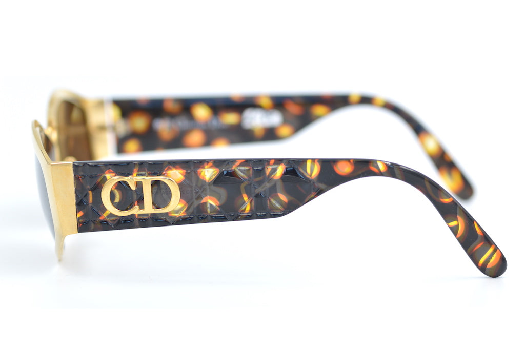 Christian Dior Sunglasses 2010 Collection Model 42A - Classic Luxury Aviator Style for Women - Perfect for Summer, Beach & Outdoor Fashion Accessories