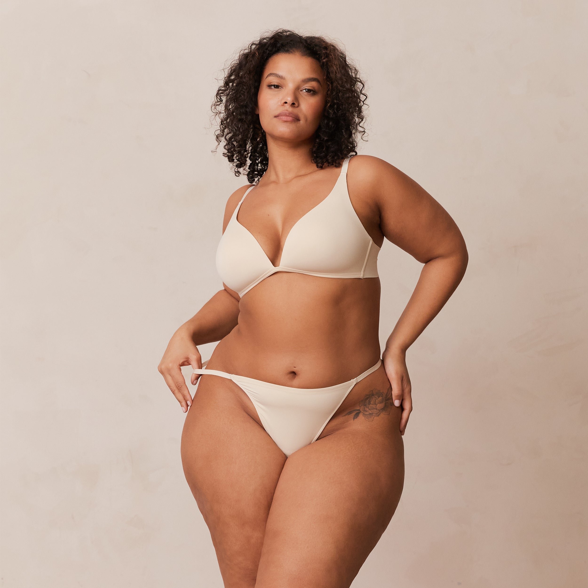 Light Non-Wired Plunge T-Shirt Bra in Latte - Comfortable Seamless Support for Everyday Wear & Layering Under Clothes