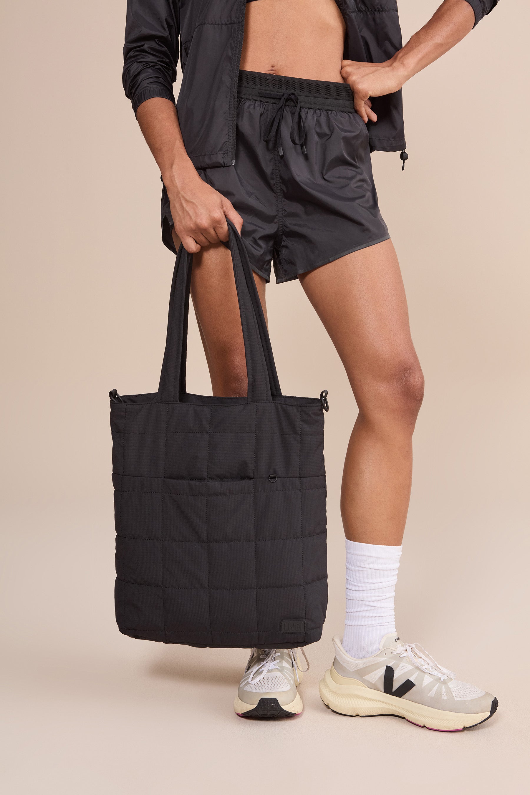 Stylish & Durable Trip Tote Bag 458870 - Perfect for Travel, Shopping & Everyday Use