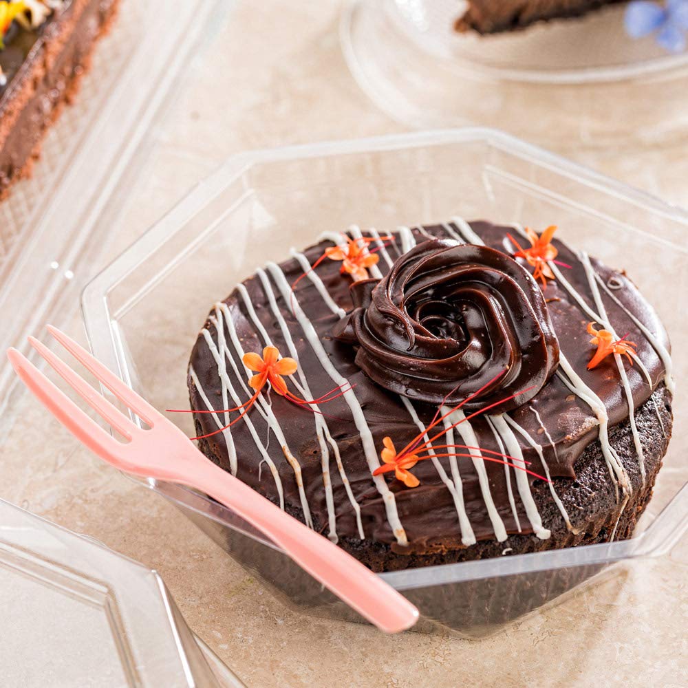 Restaurantware Thermo Tek 5.3 x 2.1 Inch Clear Octagon Plastic Dessert Containers with Lids - 100 Pack Disposable Cake, Pie, Pastry, Salad & Sandwich Containers for Bakeries, Cafes & Catering Events