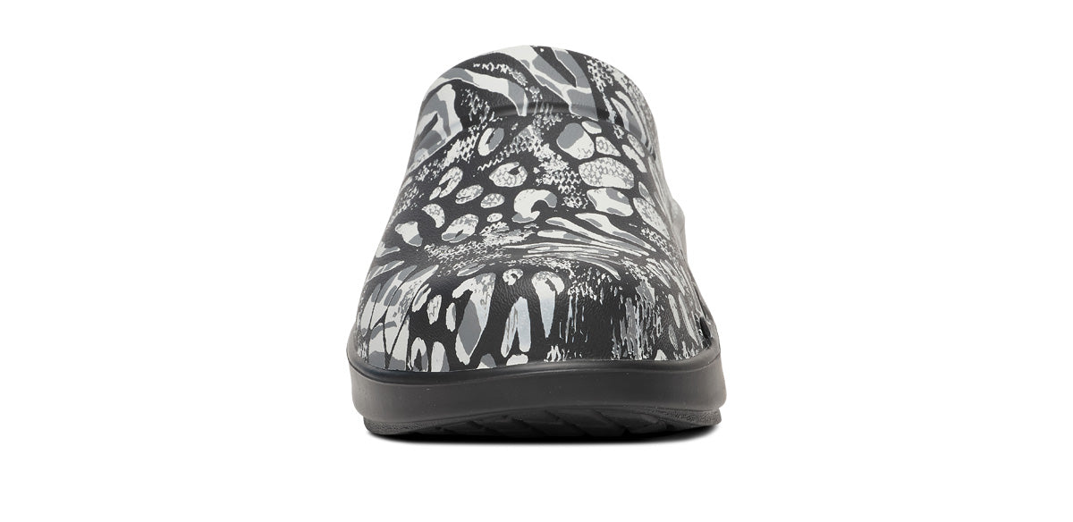 Women's OOcloog Limited Edition Combo Camo Clogs - Stylish & Comfortable Slip-On Shoes for Casual Wear, Gardening & Outdoor Activities