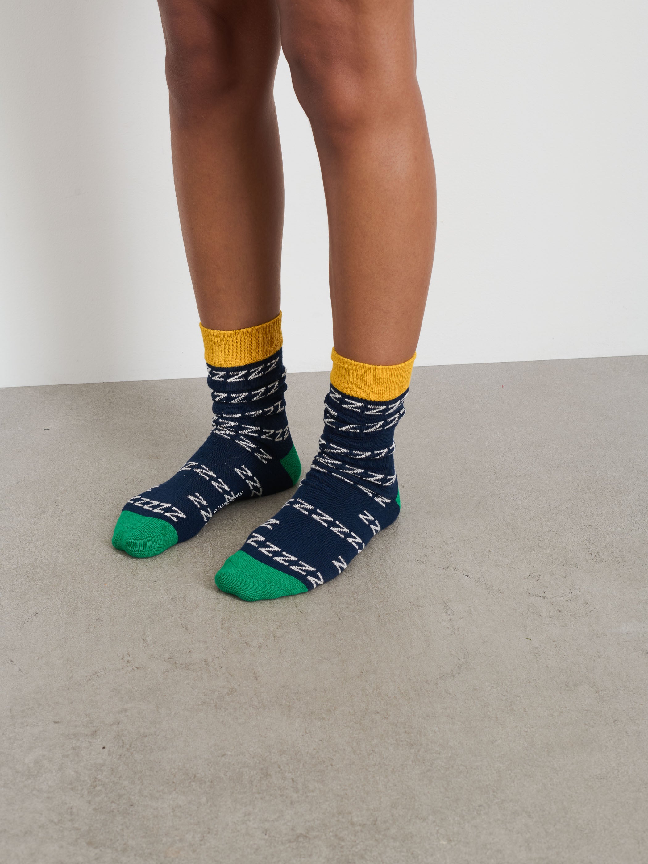 P'Jimmies Zzzzz Socks - Ultra Soft & Cozy Sleep Socks for Women & Men - Perfect for Cold Nights, Relaxation & Travel - Warm Fuzzy Bedtime Socks for Maximum Comfort