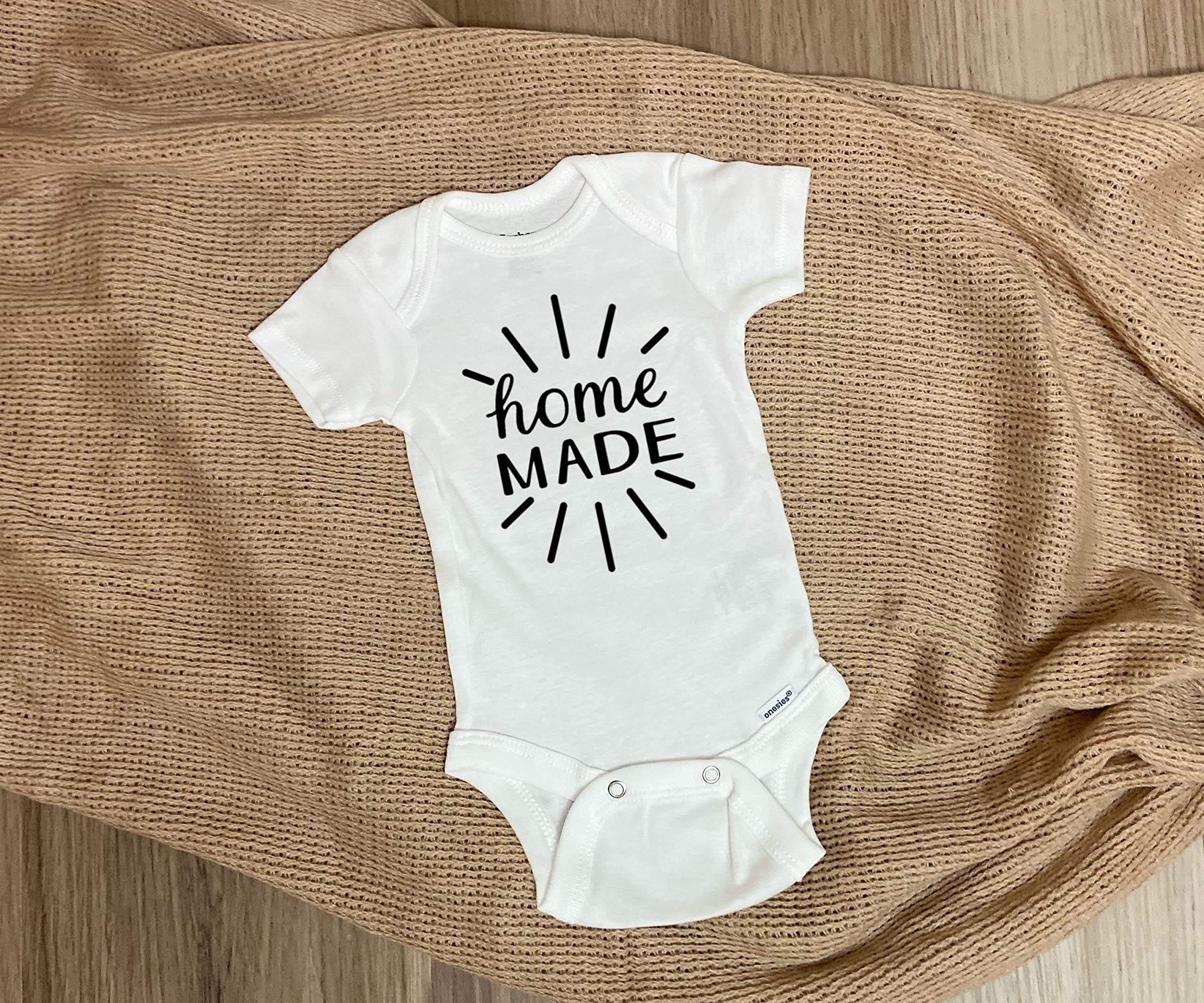Funny Baby Bodysuit - Cute & Comfortable Infant Onesie for Newborns & Toddlers - Perfect for Playtime, Photo Shoots & Everyday Wear