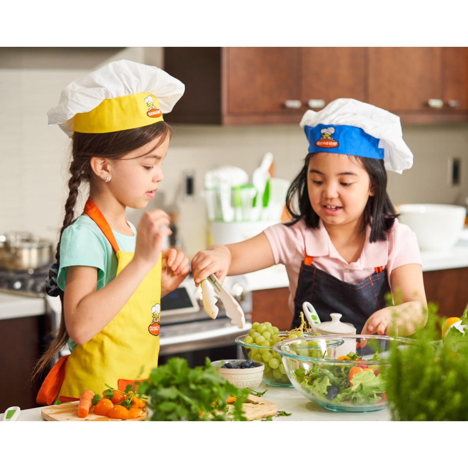 Curious Chef 30-Piece Kids Cooking Set - BPA-Free Plastic Cookware with Utensils (Rolling Pin, Spoons, Whisk, Knives, Measuring Cups) | Dishwasher Safe | Perfect for Pretend Play, Early Cooking Skills & Family Kitchen Fun