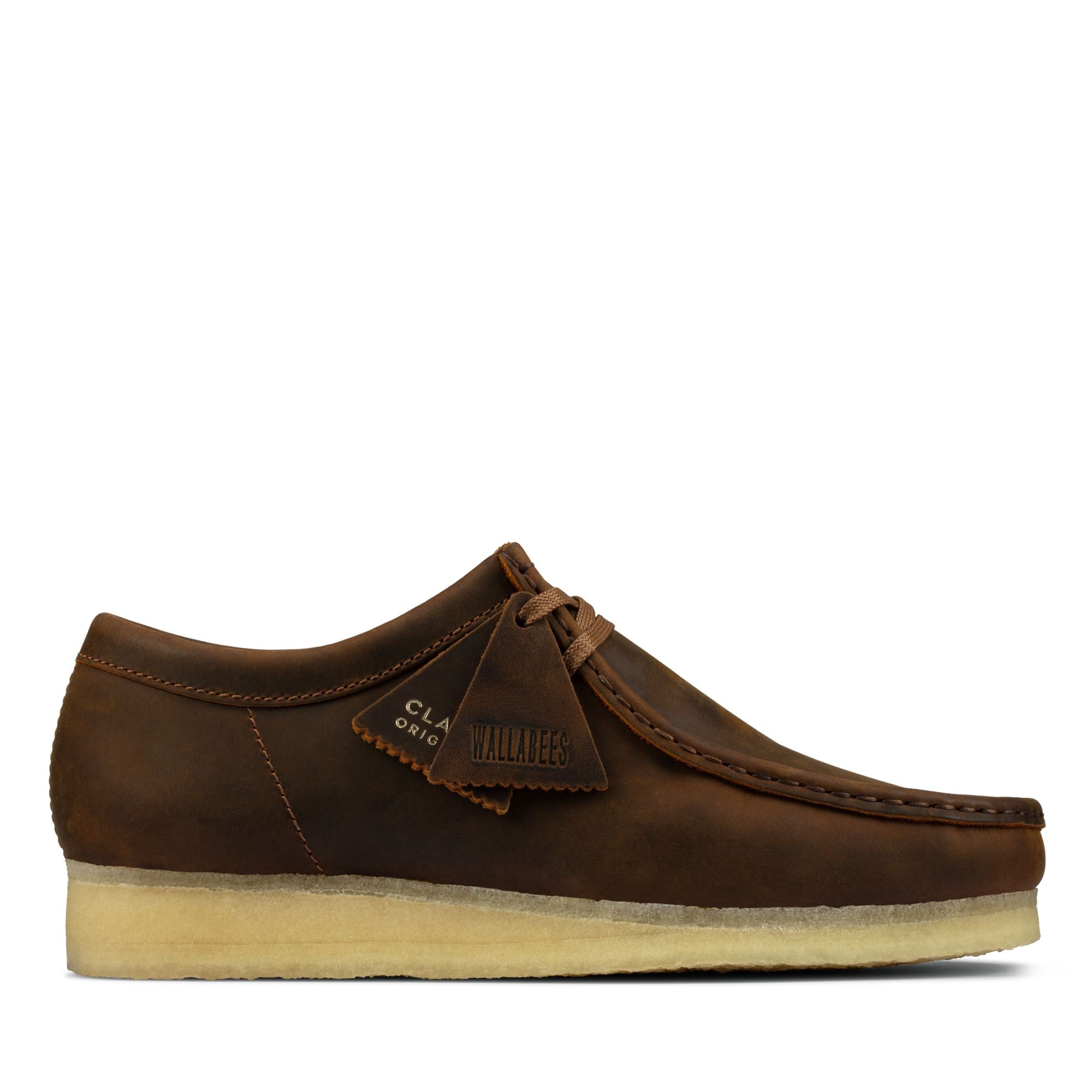 Clarks Men's Wallabee Beeswax Leather Chukka Boots - Comfortable Casual Shoes for Men | Perfect for Work, Travel & Everyday Wear