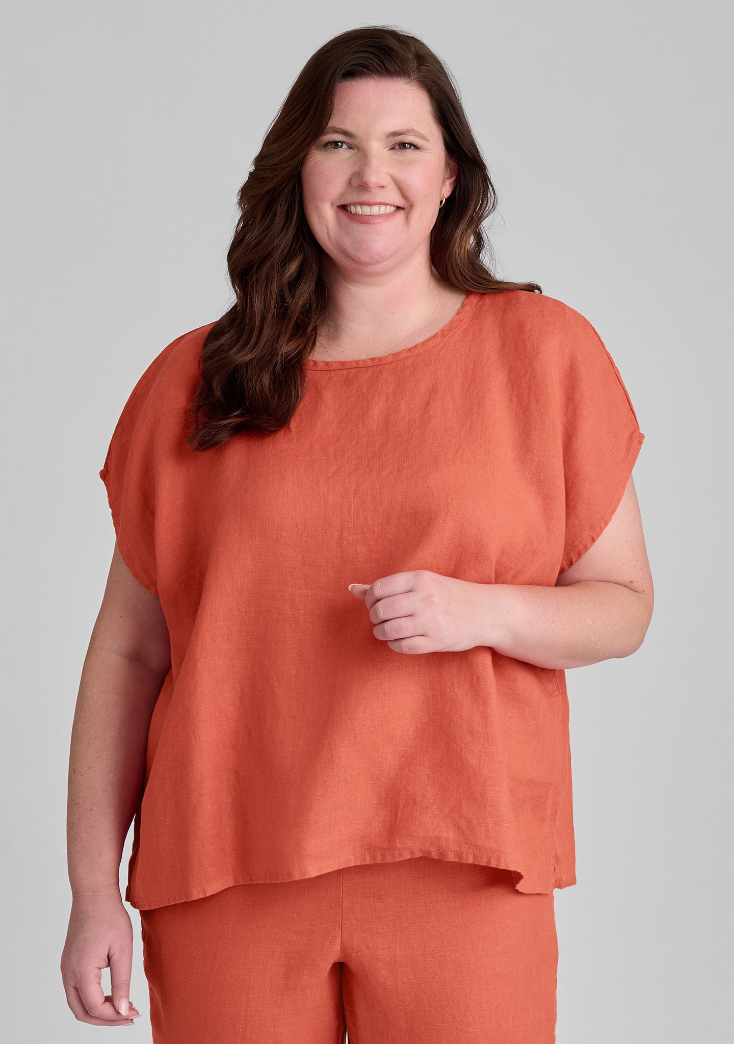 Premium Linen T-Shirt for Women - Soft & Breathable Summer Tee - Casual Comfort Wear for Outdoors, Travel & Everyday Use