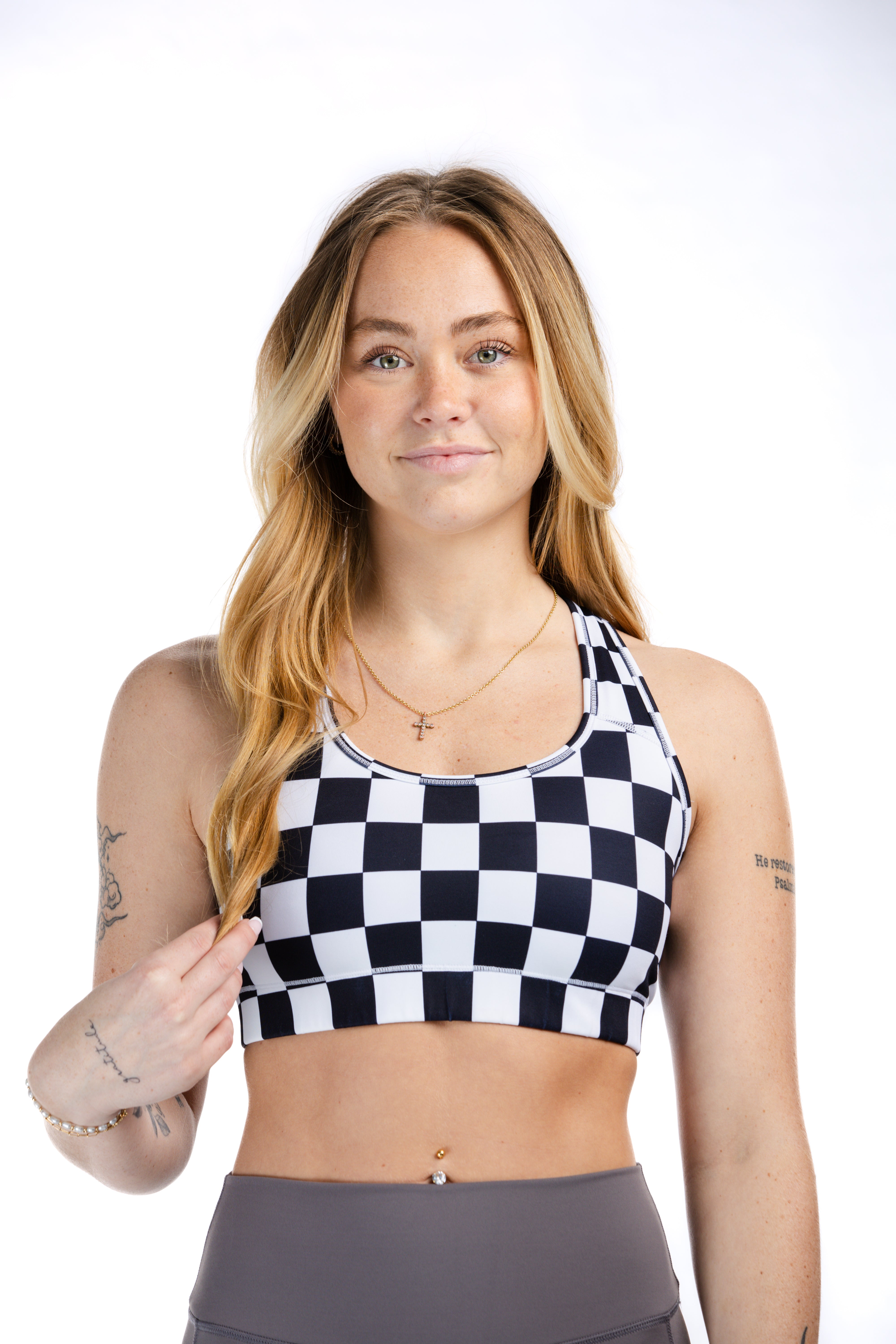 High Support Workout Sports Bra for Women - Black Checkered Pattern - Perfect for Running, Yoga & Gym Fitness Activities