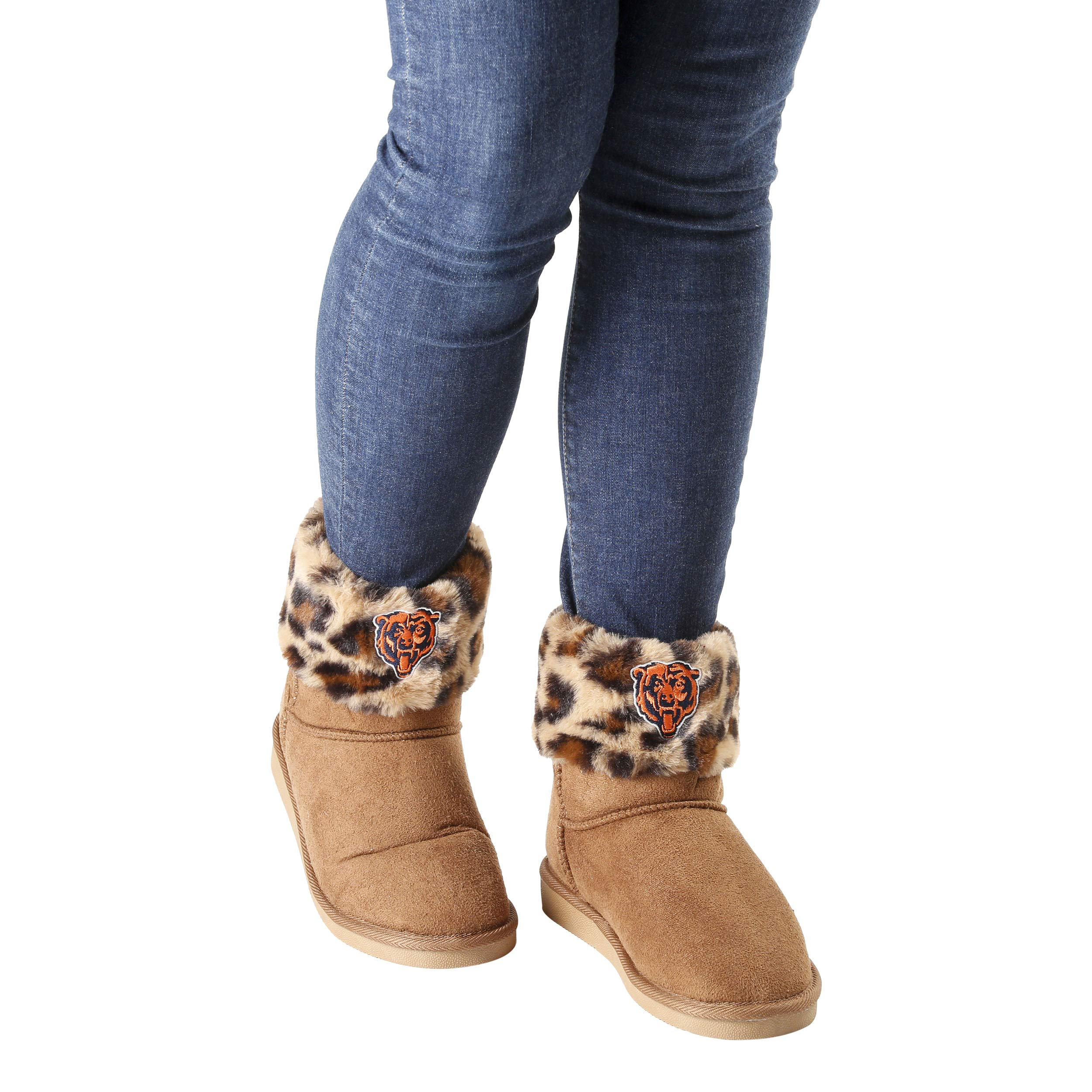 FOCO Women's NFL Team Logo Cheetah Print Winter Boots - Warm Slip-Resistant Snow Boots for Football Games & Outdoor Winter Activities