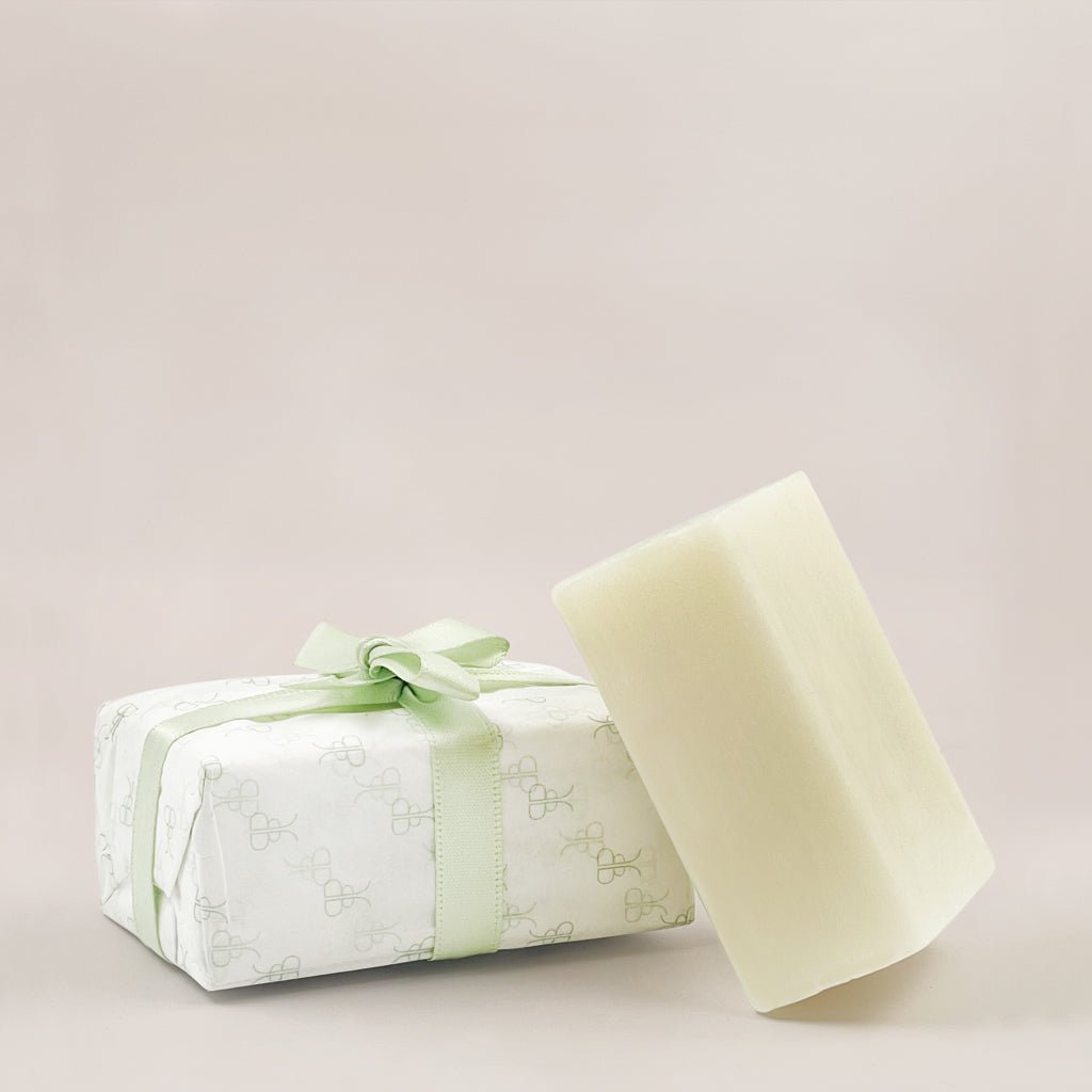 Pregnancy Skincare Gift Set for Moms-to-Be - Mini Soothing Face & Body Care Bundle - Perfect for Baby Showers, Self-Care & Relaxation