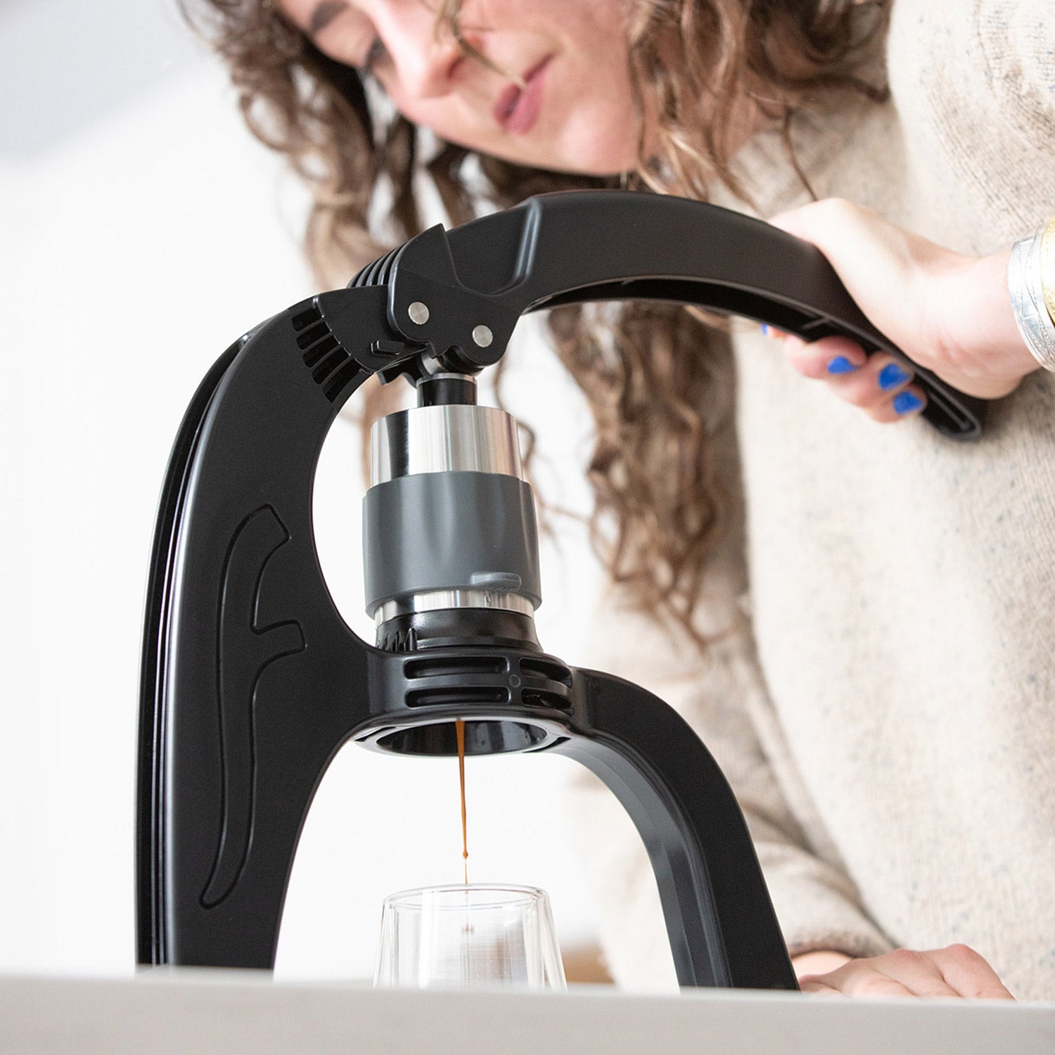 Flair Neo Flex Manual Espresso Maker - Portable Hand Press Coffee Machine for Home & Travel, Black | Perfect for Espresso Lovers, Camping & Office Use