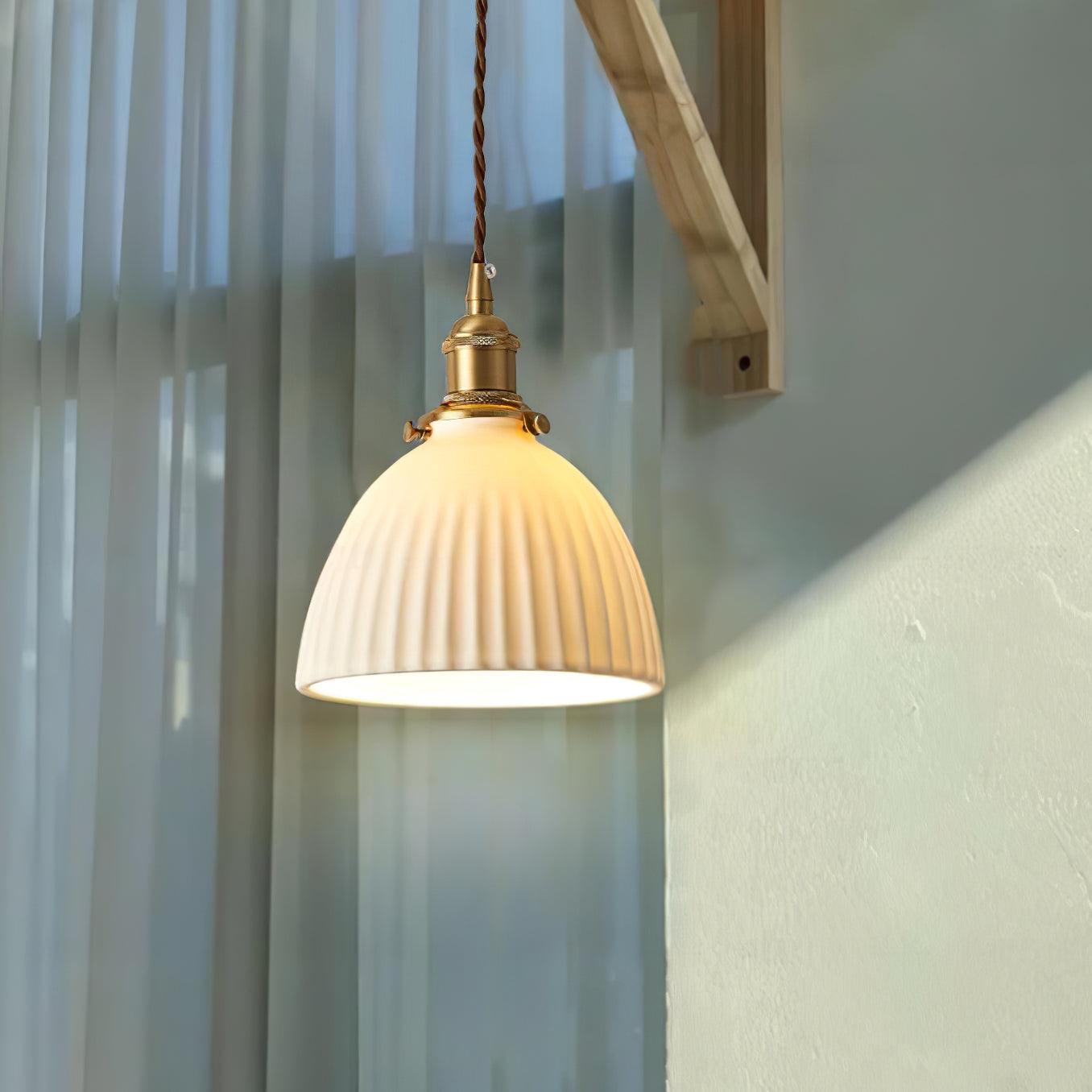 Elegant Brass Pleated Ceramic Pendant Lamp - Vintage Industrial Ceiling Light Fixture for Dining Room, Kitchen Island & Bedroom Lighting