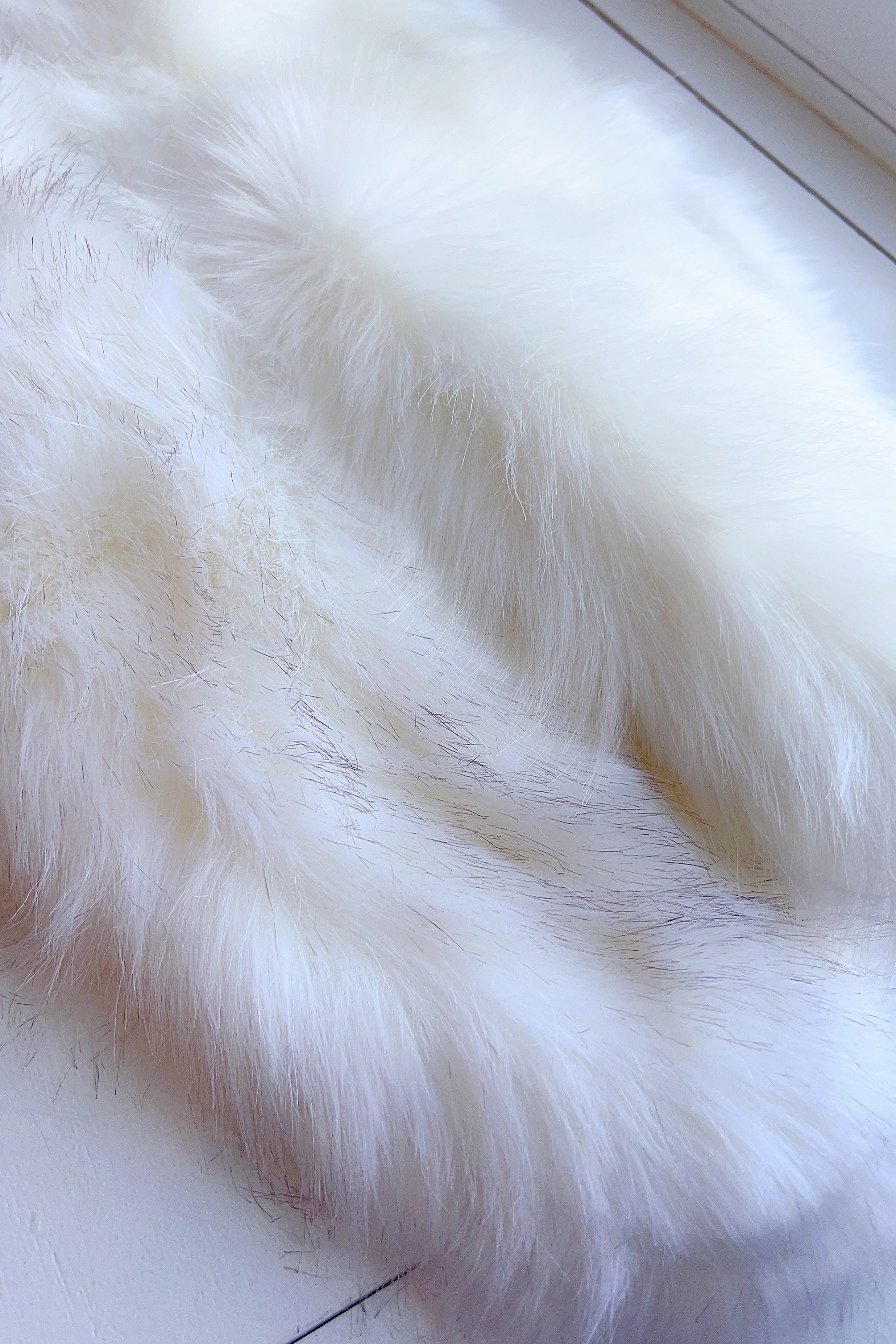 Luxury Fox Faux Fur Scarf - Soft Ivory Winter Shawl for Women - Elegant Bridesmaid Gift & Wedding Accessory - Perfect for Cold Weather, Holiday Parties, and Formal Events