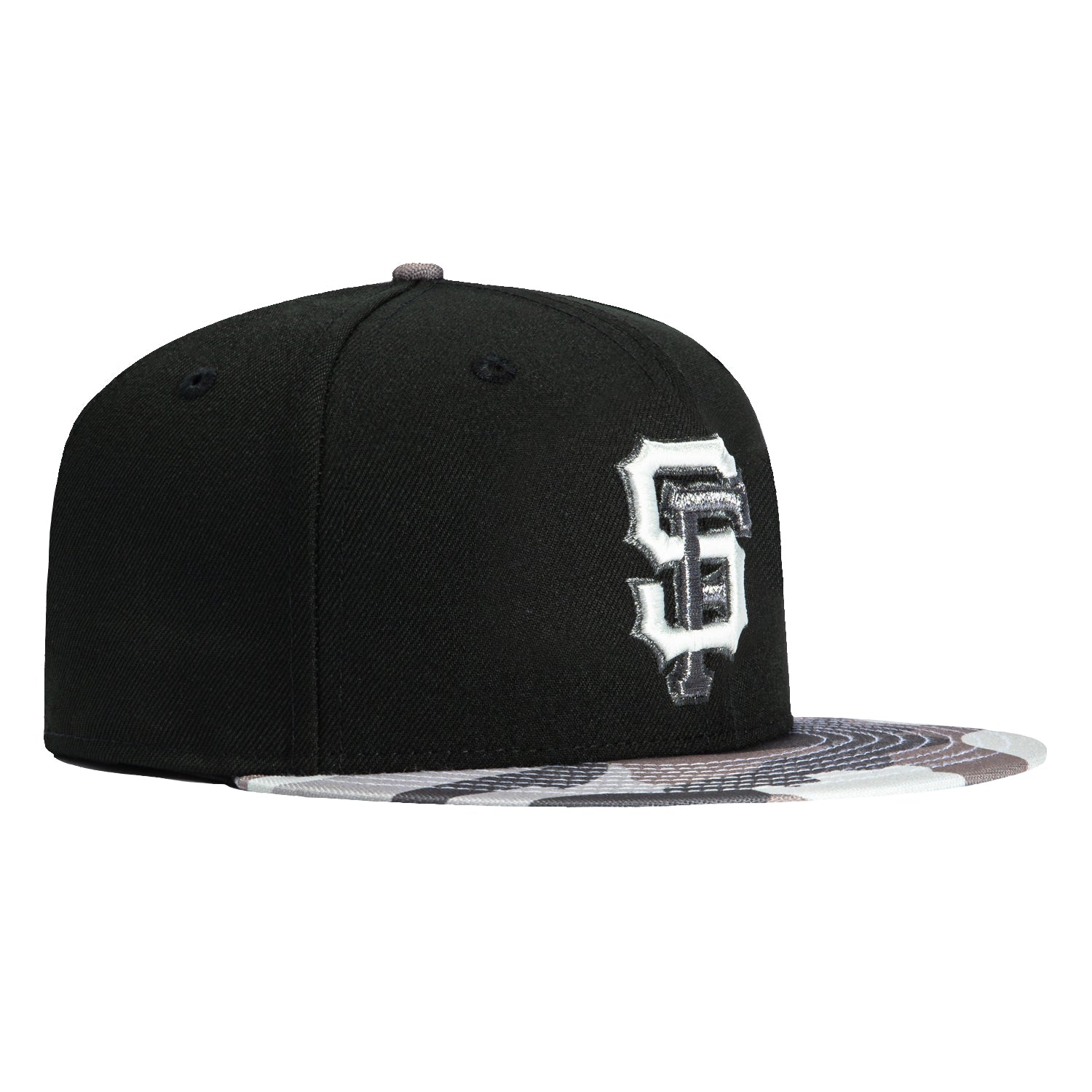 New Era 59Fifty Surveillance Pack San Francisco Giants Baseball Cap - Black & Camo Adjustable Snapback Hat for Men & Women | Perfect for Baseball Games, Streetwear Fashion & Outdoor Activities