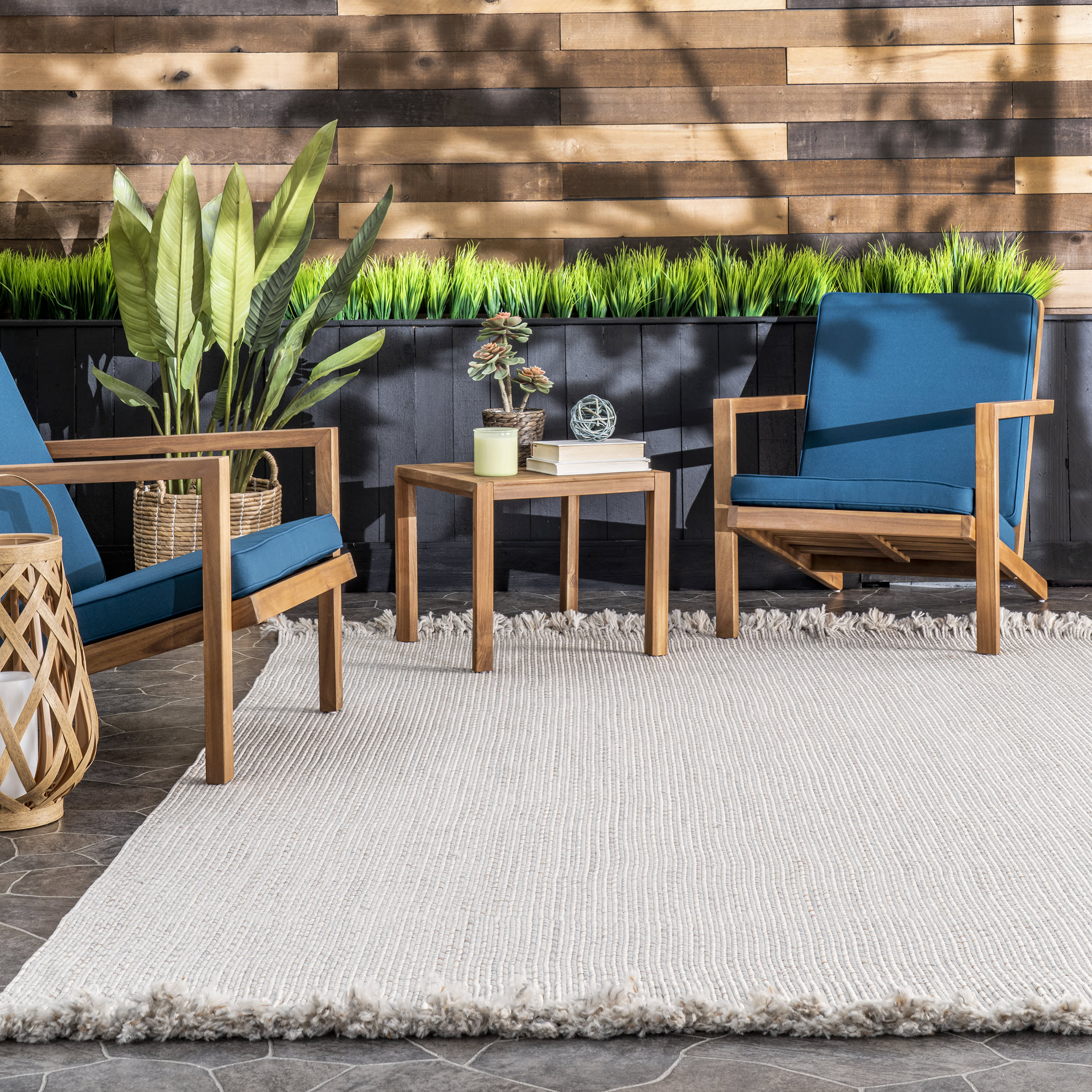 Handwoven Ashen Braided Tassel Area Rug - Soft Ivory Bohemian Decor for Living Room, Bedroom, Patio - Indoor/Outdoor Floor Mat for Home & Garden