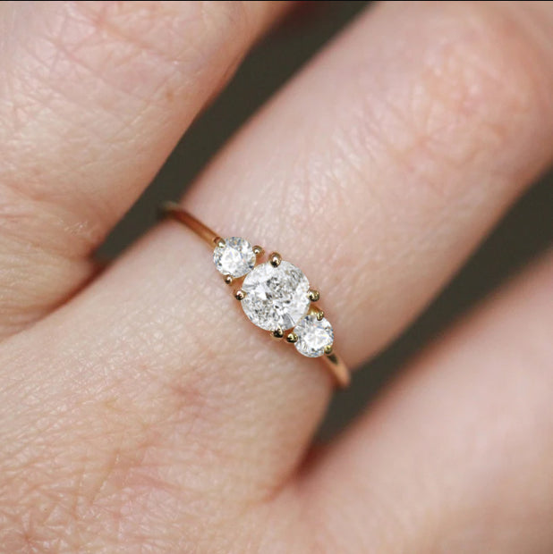 3 Round Cubic Zirconia Engagement Ring - Simulated Diamond Wedding Band for Women, Bridal Jewelry Gift (Perfect for Proposals, Anniversaries & Special Occasions)