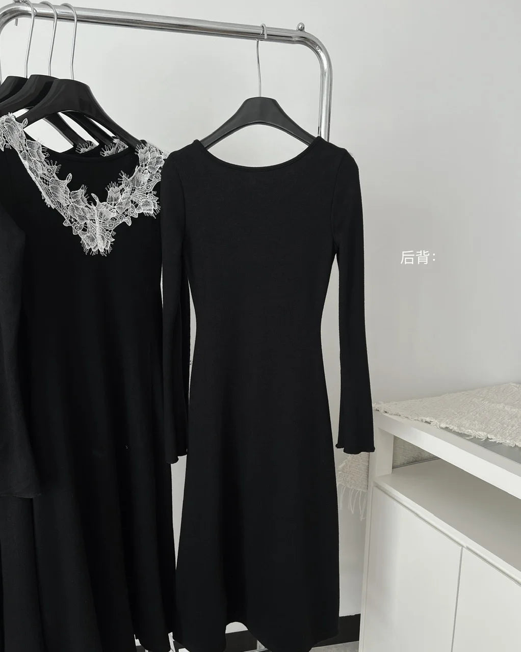 Elegant Black Patchwork Lace V-Neck Knitted Dress for Women - Slim Fit Long Sleeve Evening Gown for Fall Parties, Festivals & Special Occasions | Perfect for Cocktail Parties, Date Nights & Holiday Events