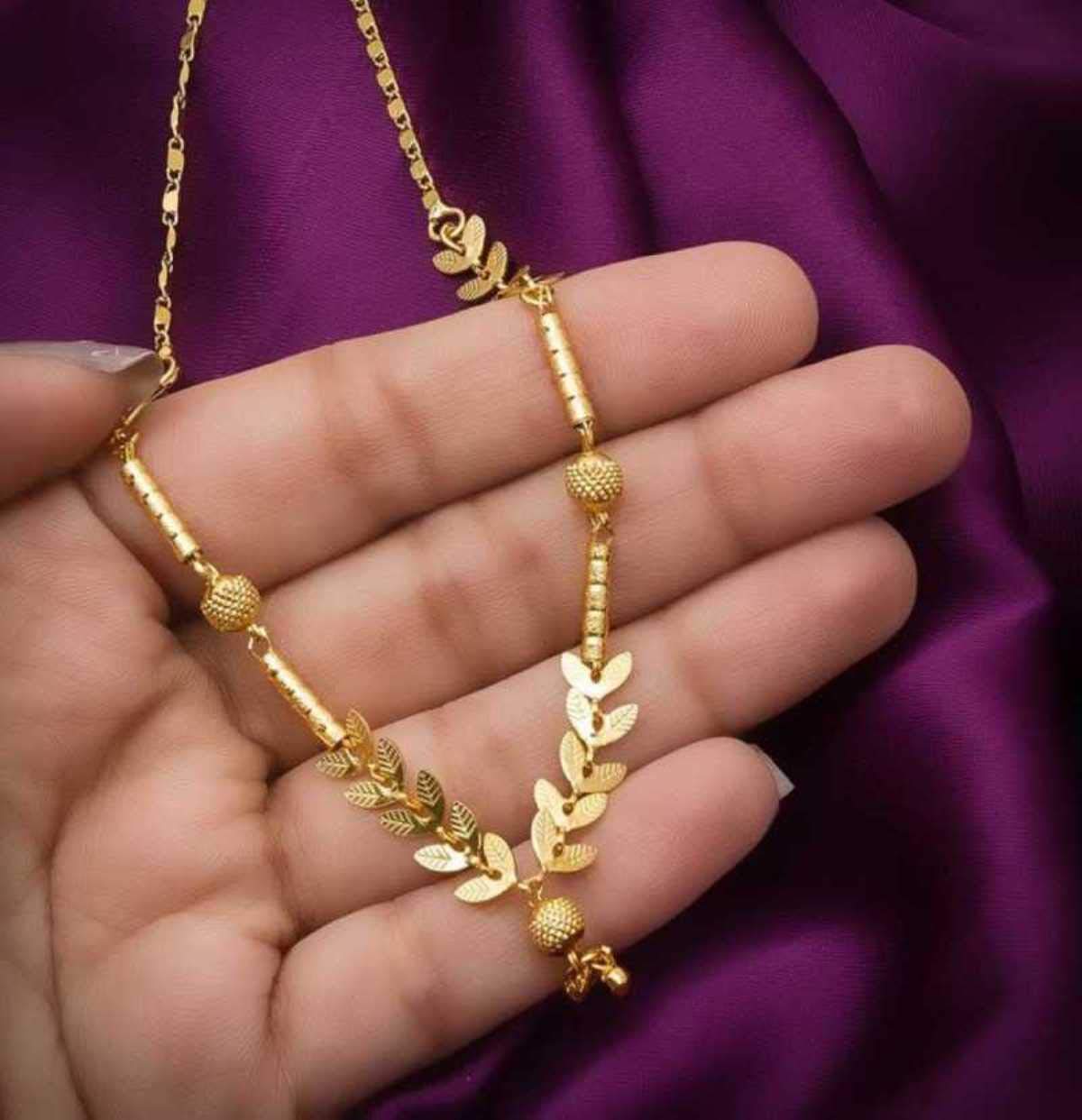 DIMIKI Yellow Base Metal Necklace Chain for Women & Girls - Trendy Fashion Jewelry for Casual Wear, Parties & Gifts