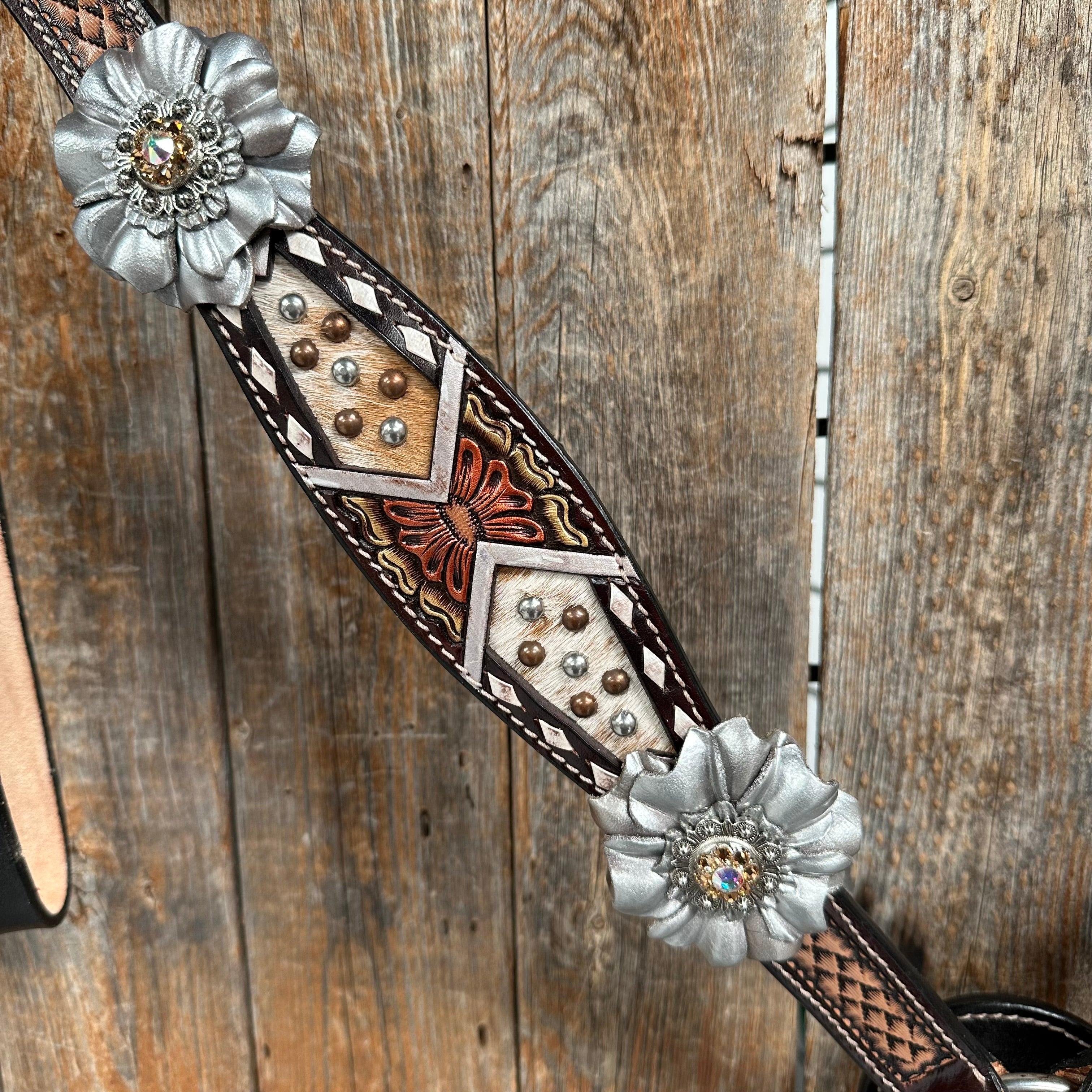 Premium Cowhide Champagne & Silver One Ear/Breastcollar Tack Set #OEBC556 – Western Horse Riding Show & Competition Equipment