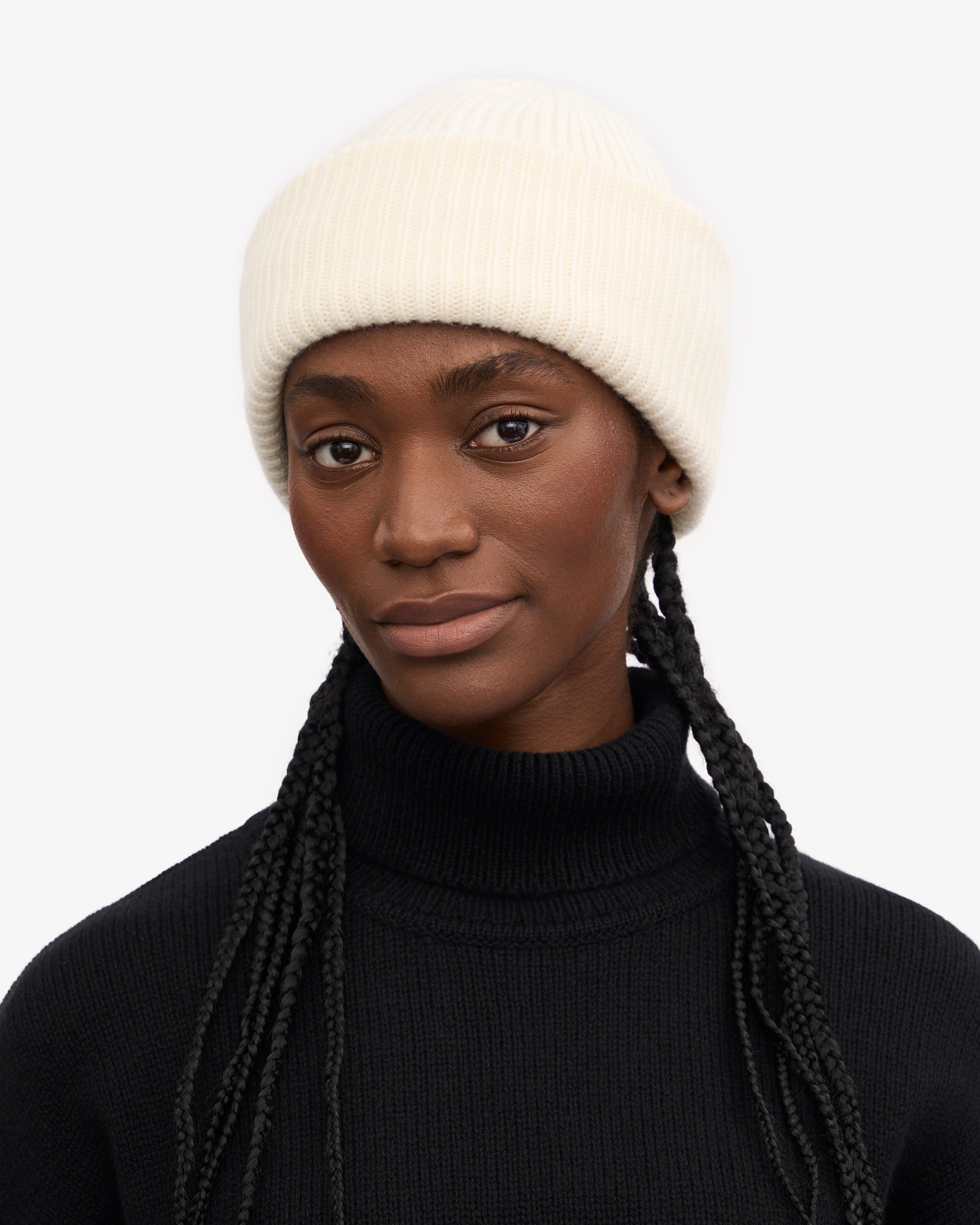 Premium Merino Wool Beanie - Soft & Warm Winter Hat for Men & Women - Optical White - Perfect for Skiing, Hiking & Outdoor Activities