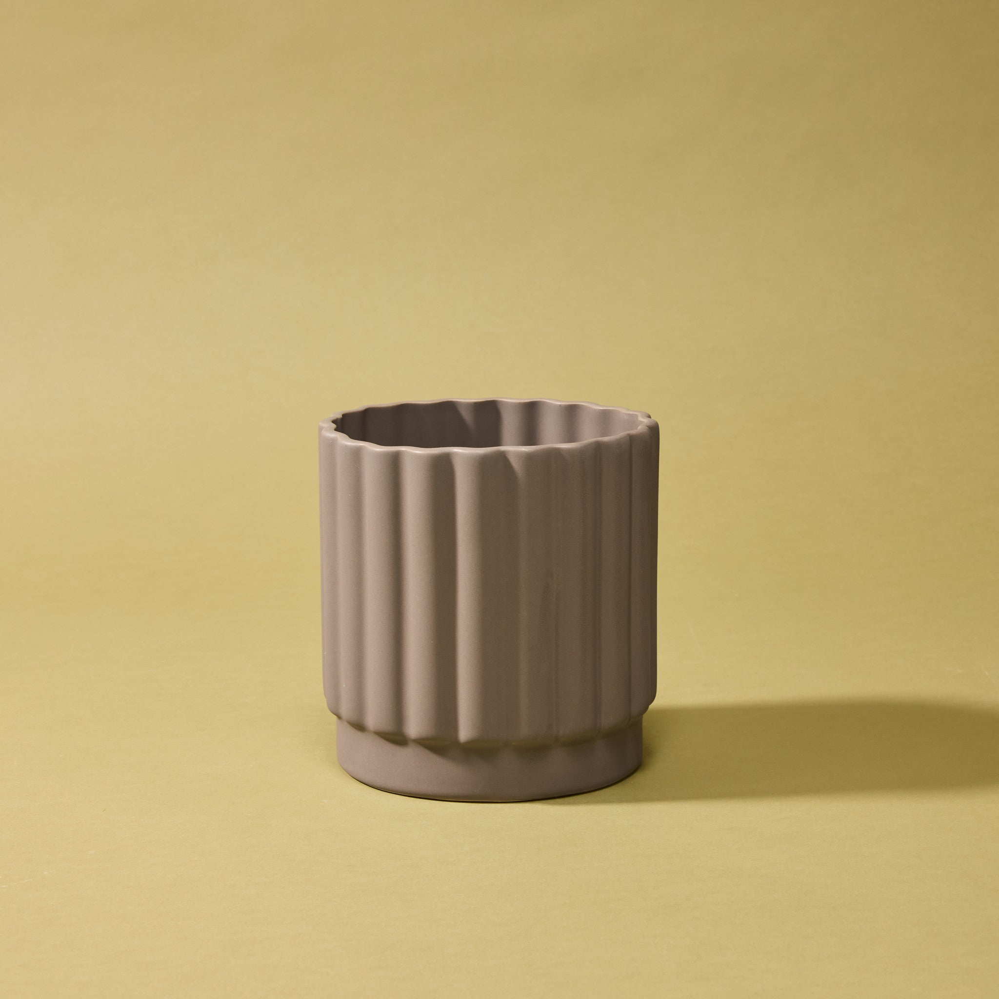 Agra Ribbed Planter - 17cm Charcoal Gray Indoor Outdoor Flower Pot for Home Garden Decor | Perfect for Succulents, Herbs and Small Plants