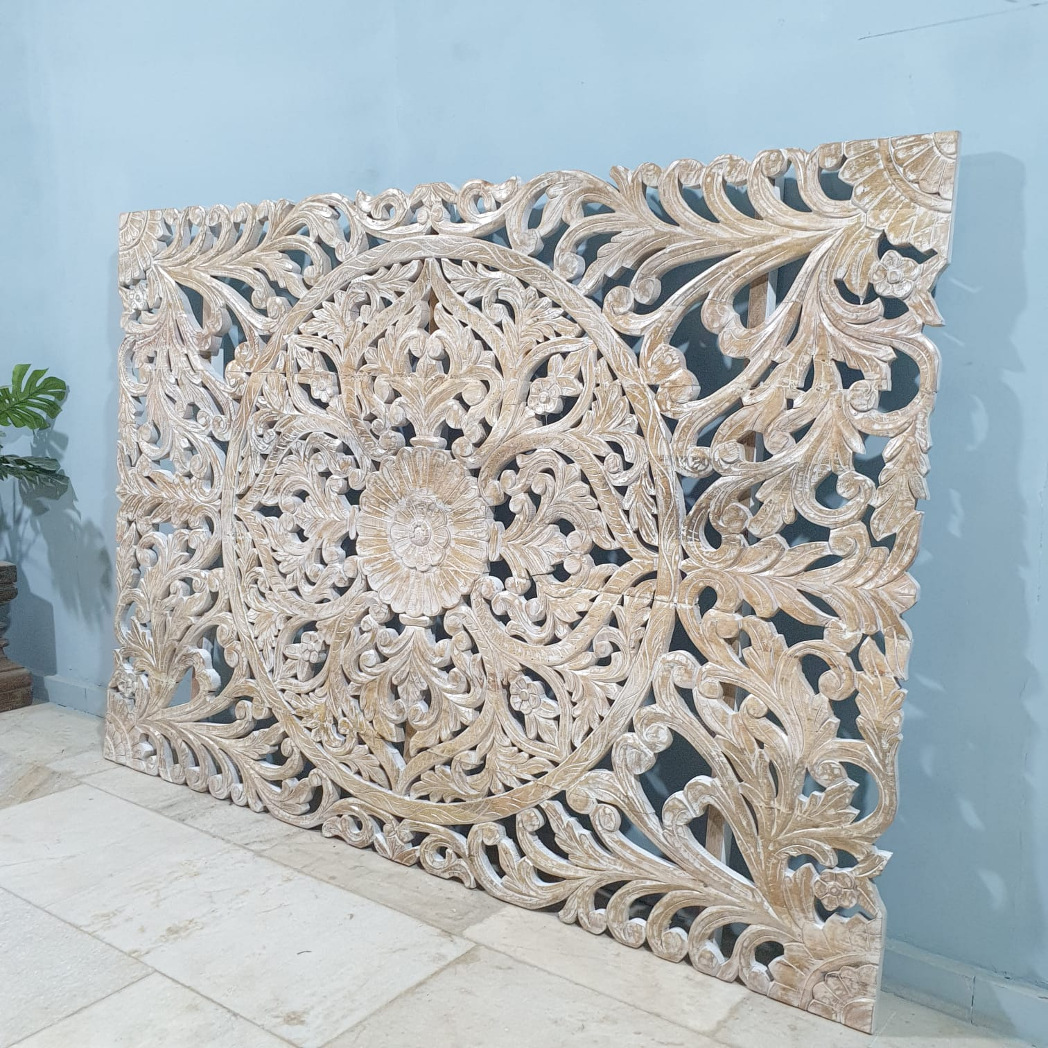 Handmade Carved Solid Mango Wood Floral Wall Art Panel - Whitewashed Bohemian Decor for Living Room, Bedroom & Office
