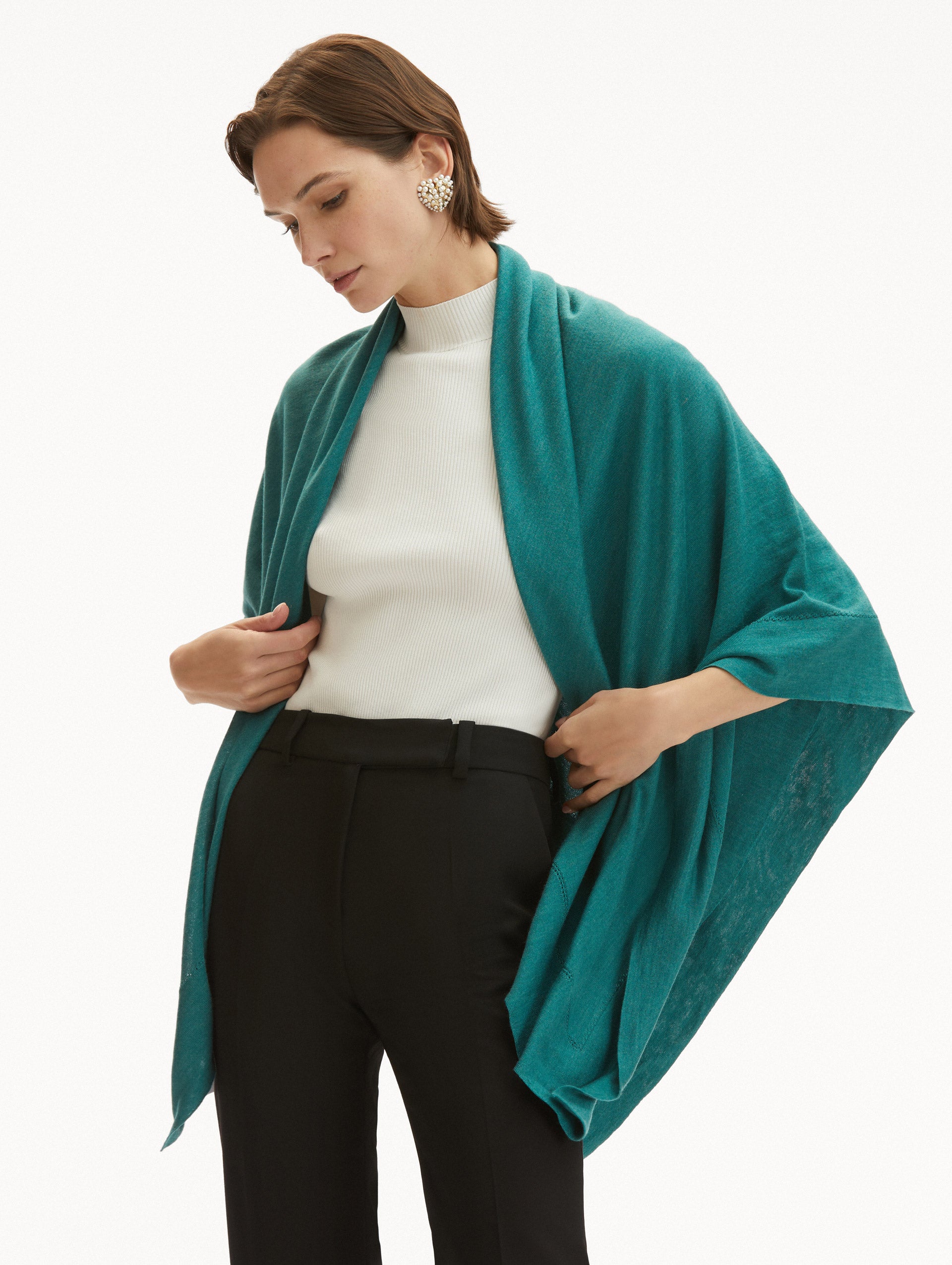 Soft & Warm Wool Blend Shawl for Women - Cozy Winter Wrap Scarf - Perfect for Outdoor Activities, Travel & Casual Wear