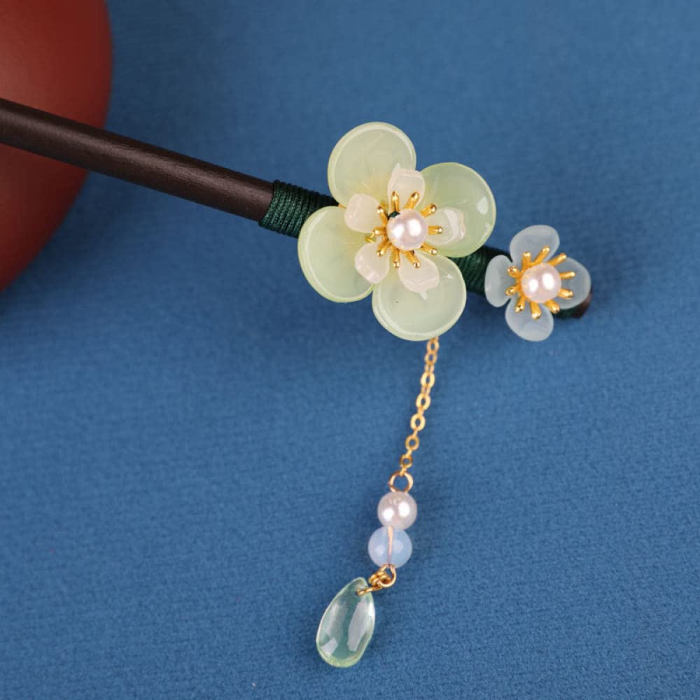 Vintage Wooden Hair Sticks with Tassel & Imitation Pearl Flower - Chinese Ethnic Style Hair Chopsticks for Women with Thick Hair - Perfect for Bun, Updo & Traditional Hairstyles