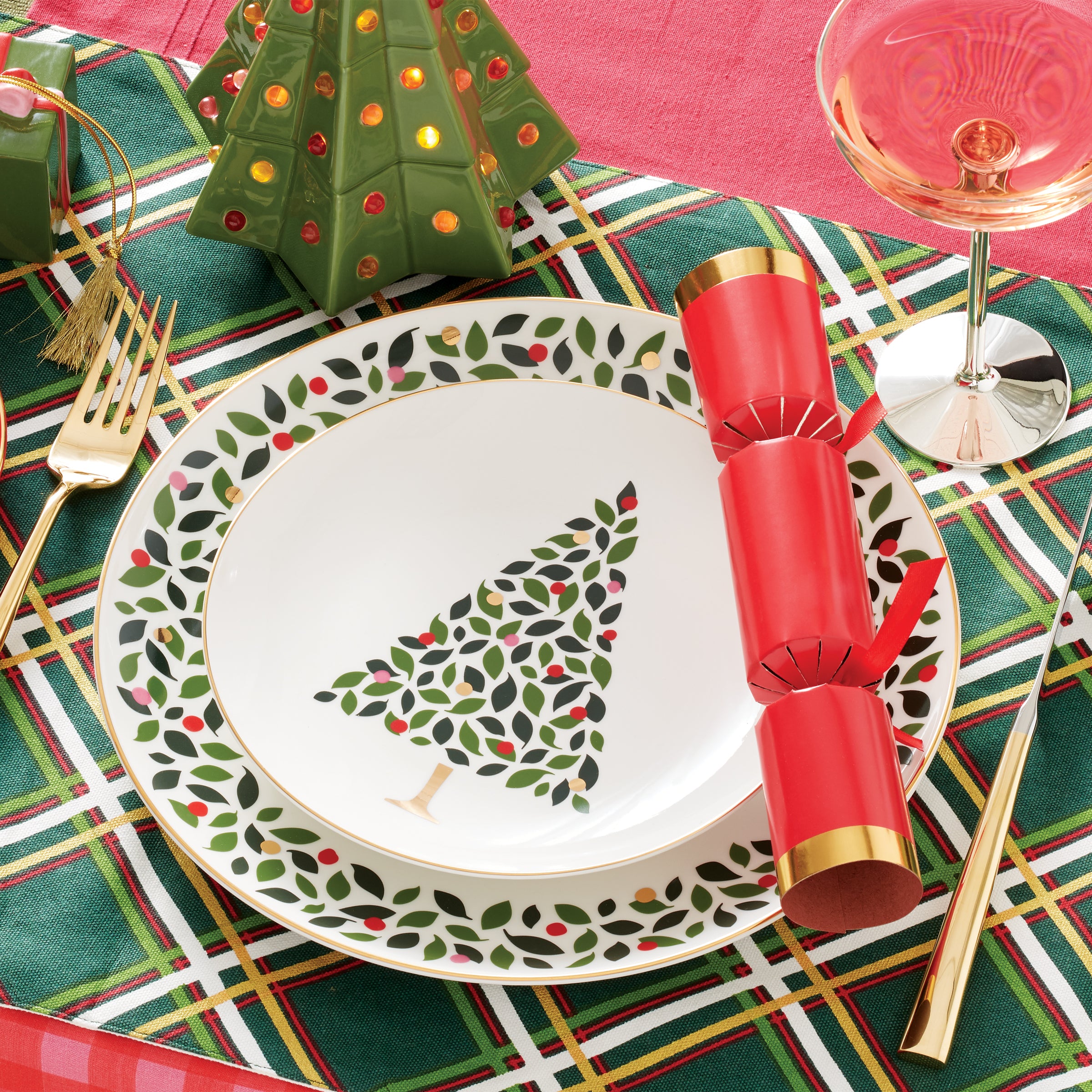 Evergreen 12-Piece Dinnerware Set - Porcelain Plates, Bowls & Mugs for Everyday Dining, Family Meals & Entertaining - Elegant & Durable Dish Set for Home, Restaurant or Gift