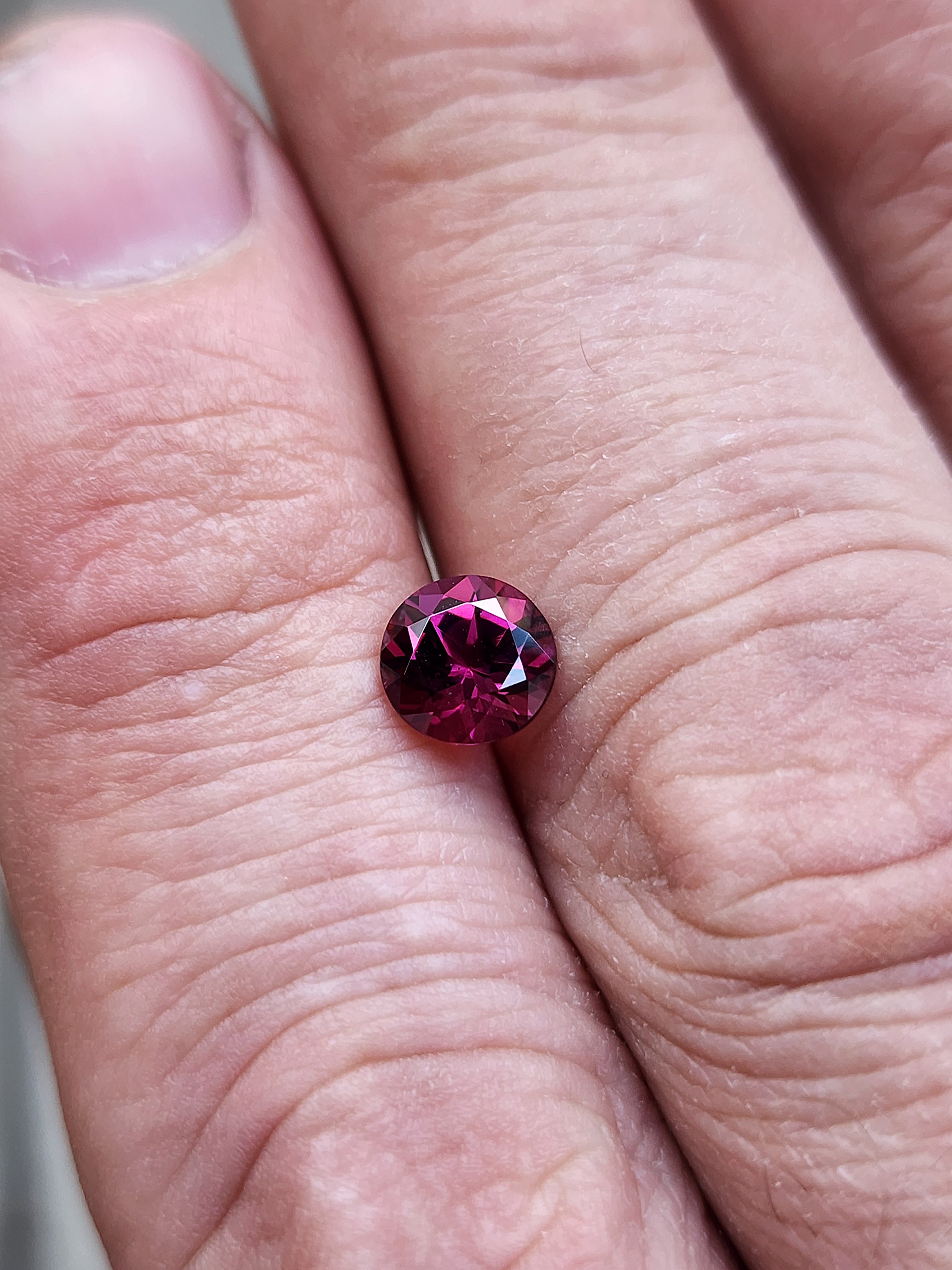 Natural Round Cut Rhodolite Garnet Gemstone - High-Quality Loose Gem for Jewelry Making, Engagement Rings & Healing Crystals | Perfect for DIY Crafting, Spiritual Healing & Fine Jewelry