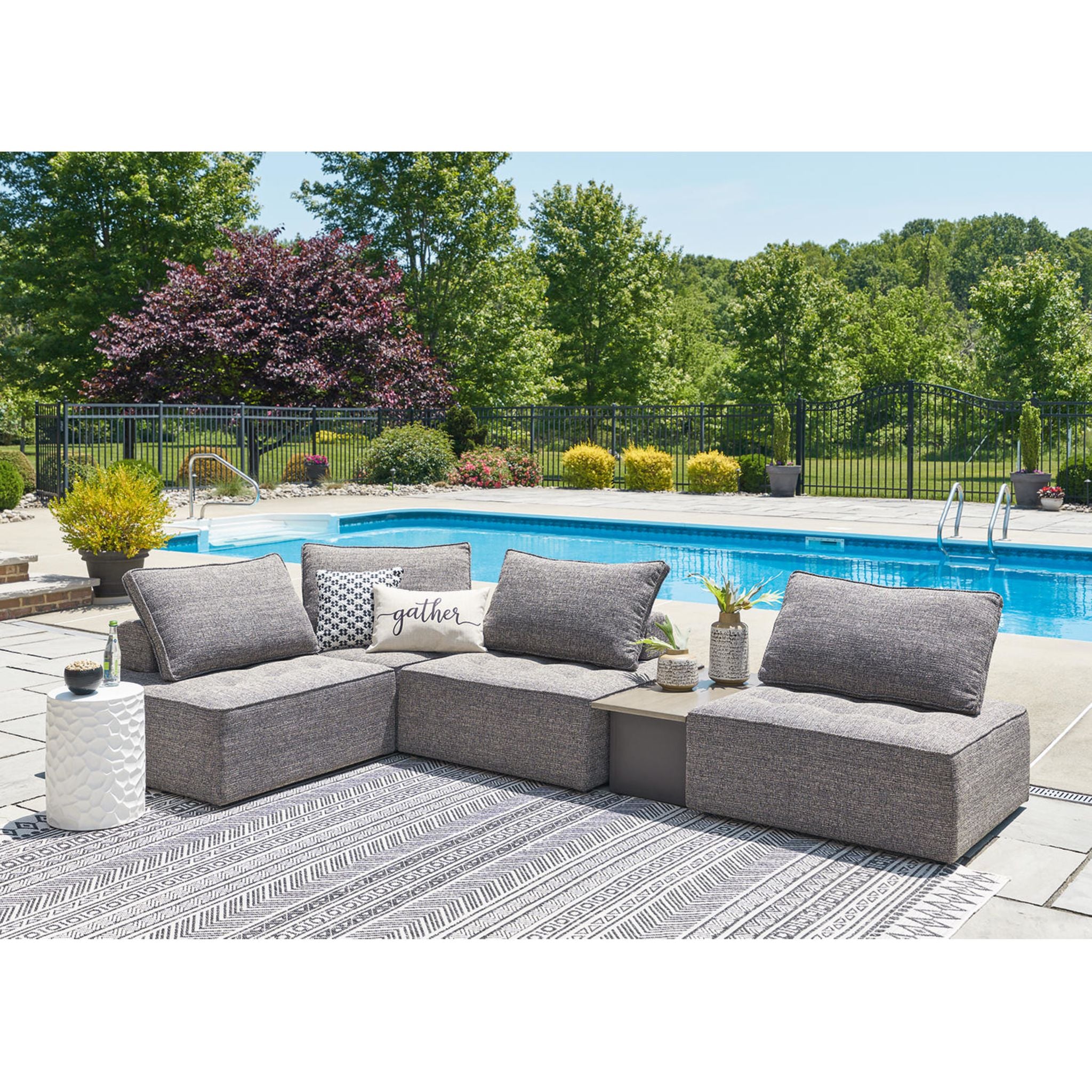 Bree Zee 5-Piece Modular Outdoor Patio Furniture Set - Brown Wicker Sofa Sectional for Garden, Poolside & Backyard Relaxation