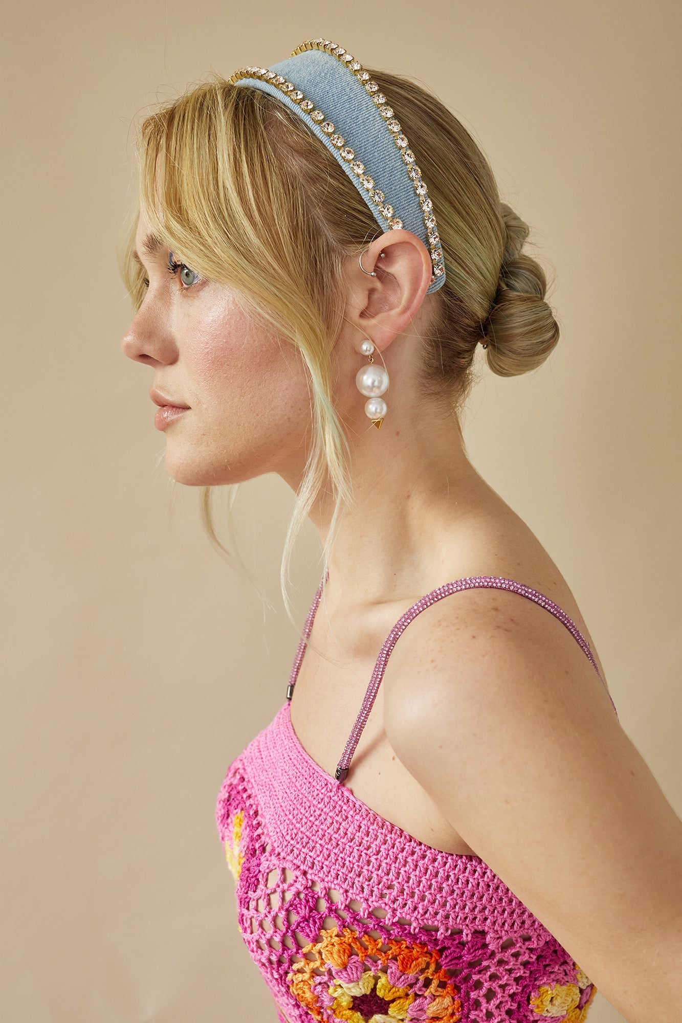 Stylish Denim Headband for Women & Girls - Trendy Fashion Hair Accessory for Casual, Work & Sports