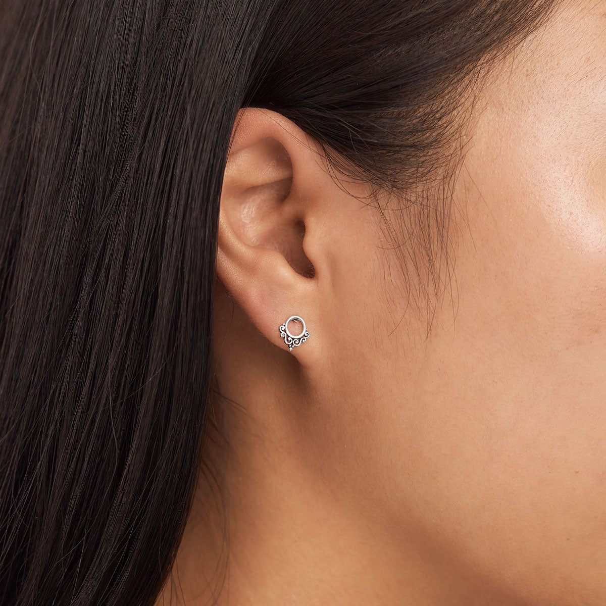 Dainty Mehendi Archway Stud Earrings for Women - Elegant Indian Bridal Jewelry for Weddings, Parties & Festive Occasions