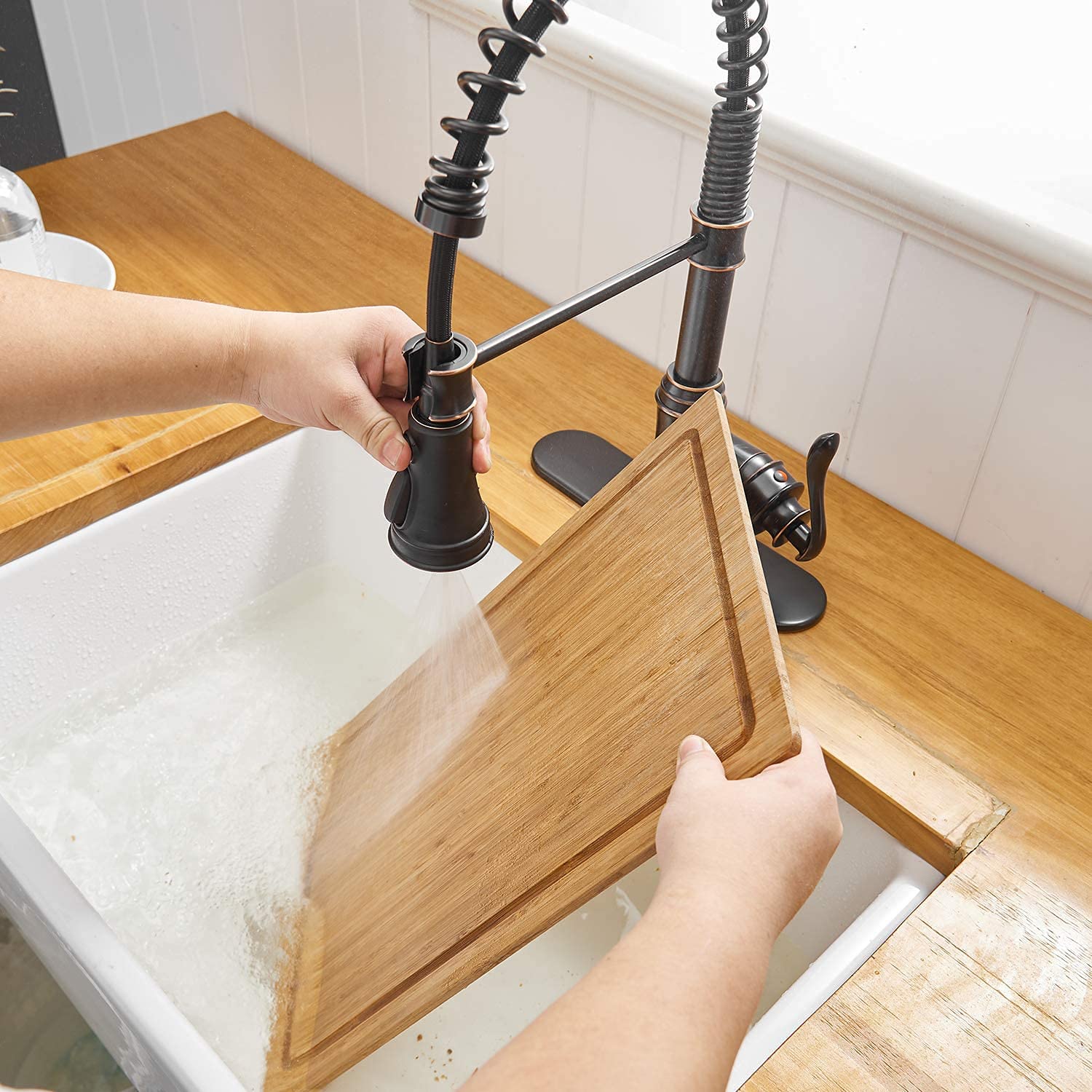 Premium Oil Rubbed Bronze Kitchen Sink Faucet with Pull Down Sprayer - 1 or 3 Hole Installation - Perfect for Modern Kitchens & Busy Home Chefs