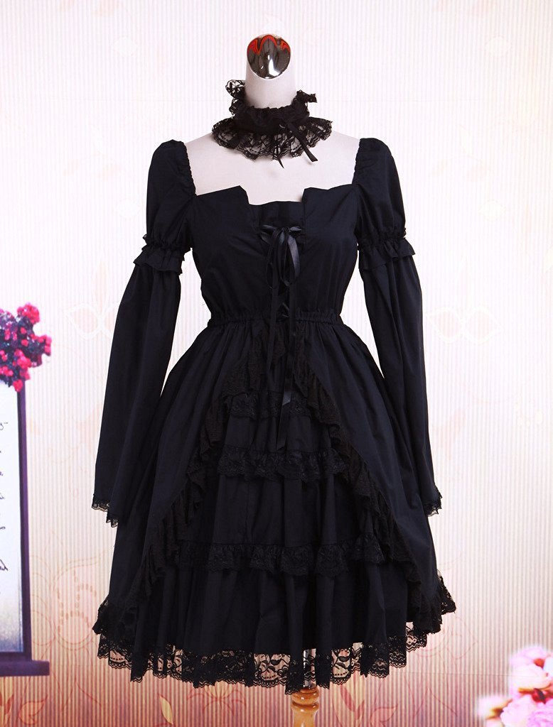 Black Square Neck Gothic Lolita Cosplay Dress - Elegant Victorian Style Costume for Anime Conventions, Halloween Parties & Themed Events