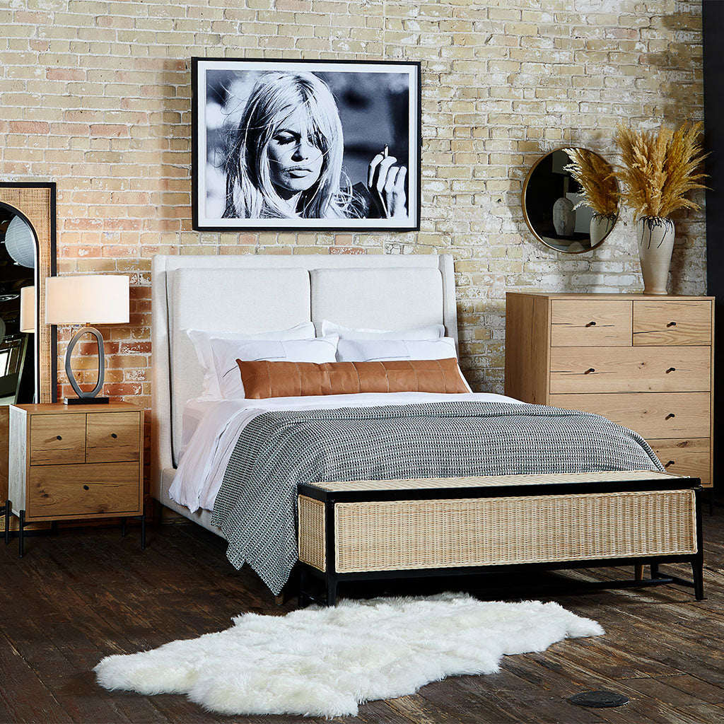 Potter Bed Dover Crescent - Modern & Stylish Bed Frame for Home & Office - Perfect for Bedrooms, Guest Rooms & Small Spaces