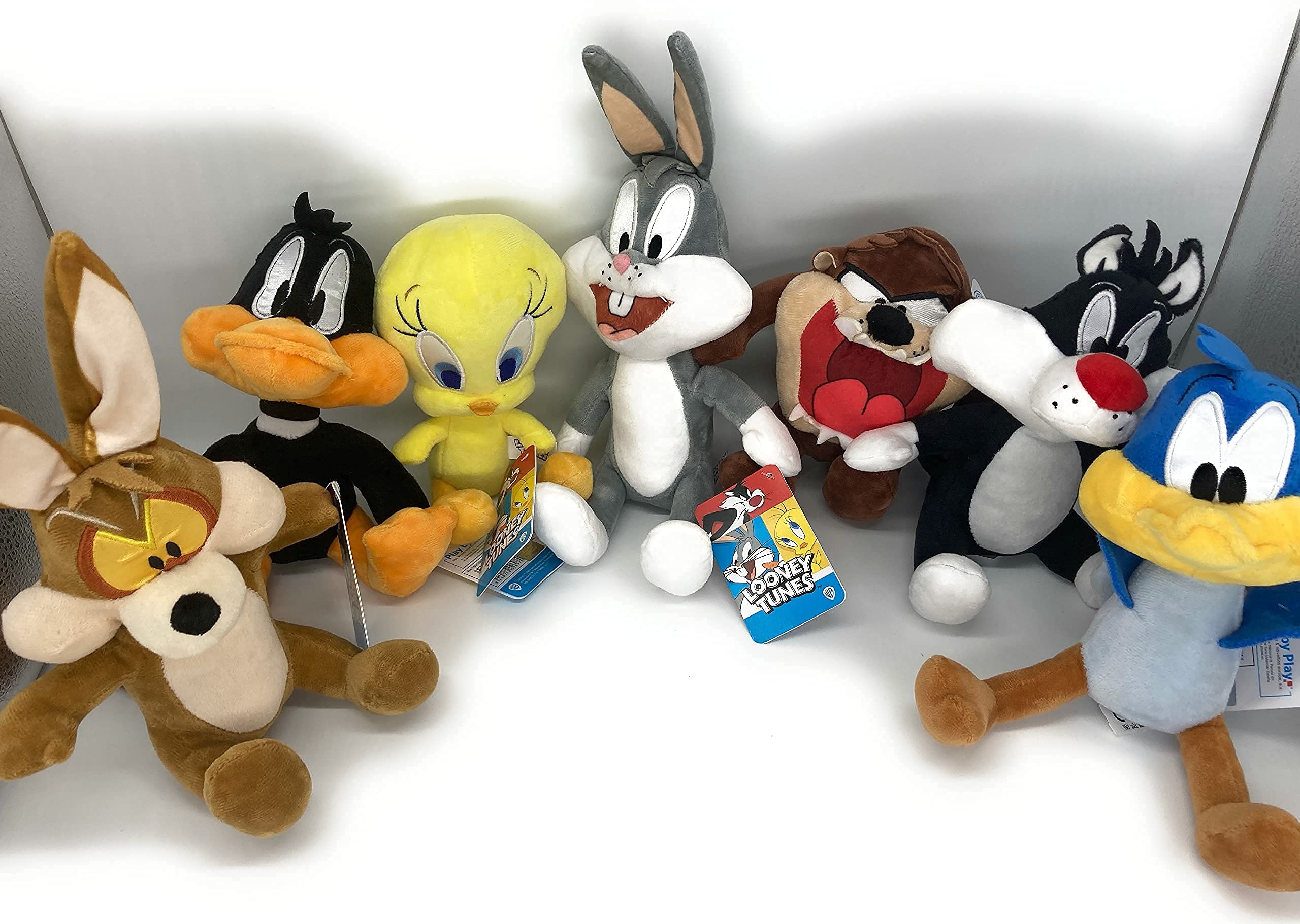 Looney Tunes Plush Toy for Babies (8-10 Inches) - Soft Stuffed Animal with Classic Cartoon Design | Perfect Nursery Decor, Baby Shower Gift & Cuddly Companion
