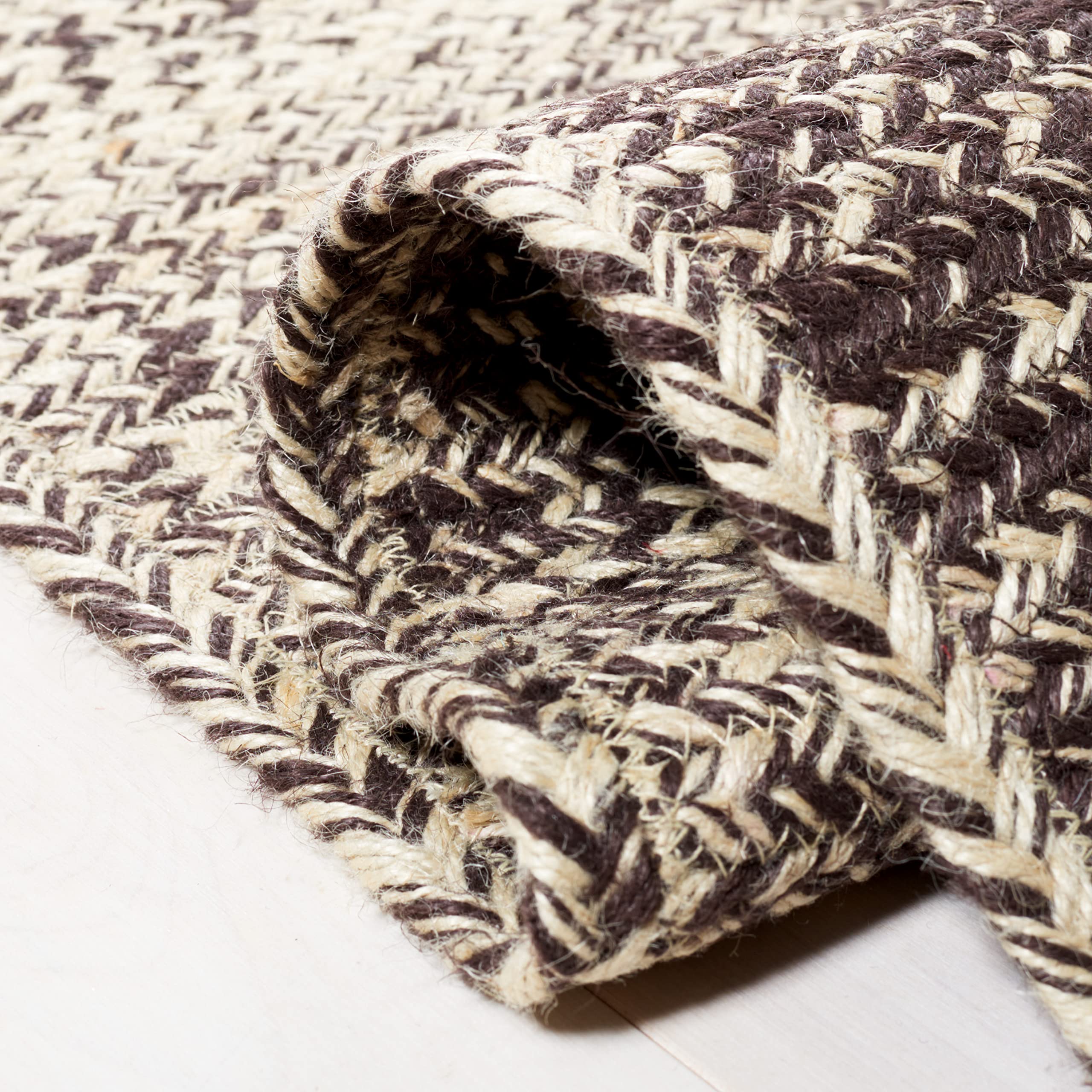 SAFAVIEH Handmade Boho Ombre Jute Area Rug - 6' Square Natural & Brown, Eco-Friendly Natural Fiber Collection for Living Room, Bedroom & High Traffic Areas | Durable Floor Decor for Bohemian & Farmhouse Style Homes (NFB263T)