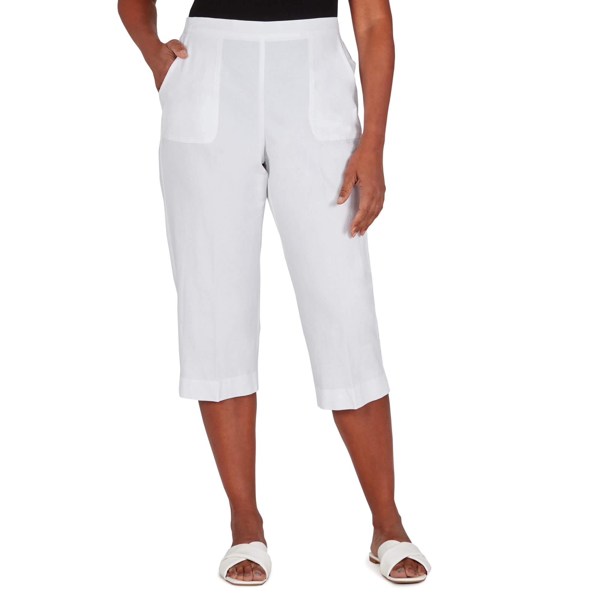 Alfred Dunner Women's Petite Cargo Pocket Capri Pants - Comfortable Stretch Fit for Petite Women | Perfect for Casual Wear, Outdoor Activities & Travel