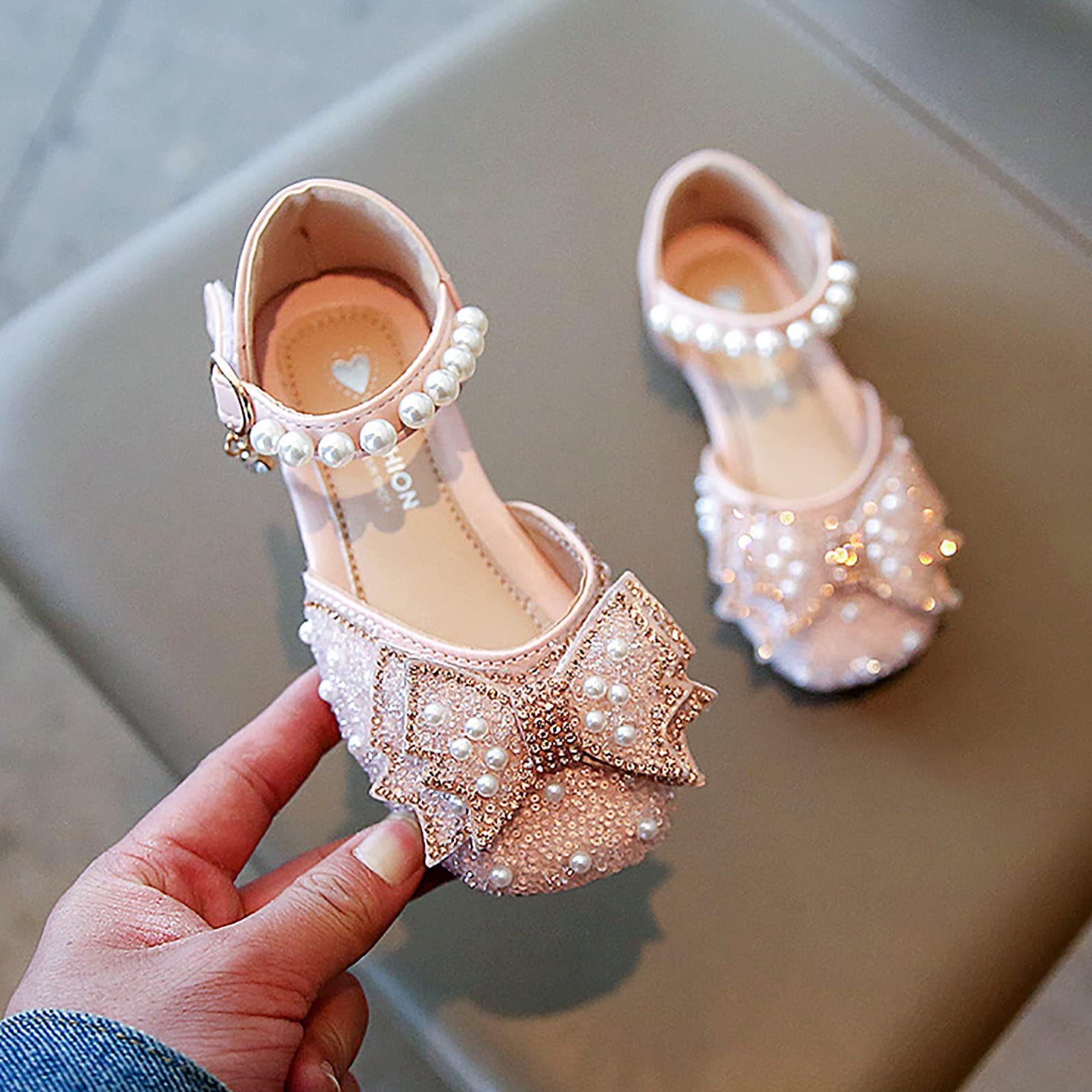 EnJoCho Girls' Crystal Bowknot Dance Sandals - Sparkling Princess Shoes with Pearl Bling for Toddlers (Pink, Size 3.5 Years) | Perfect for Ballet Class, Party Wear & Special Occasions