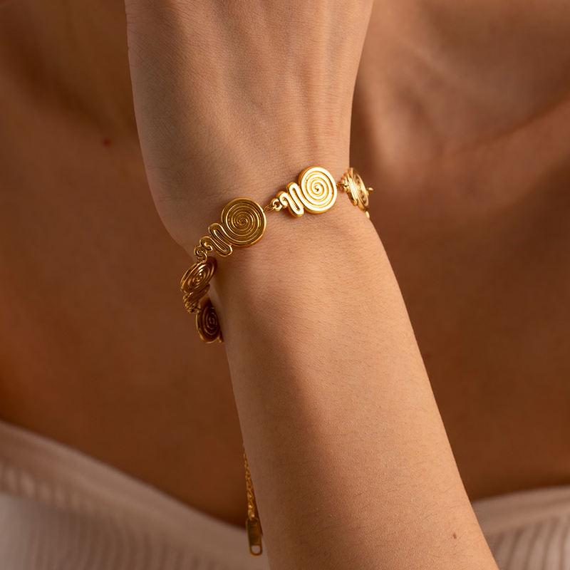 18K Gold Plated Stainless Steel Swirl Circle Bangle Bracelet for Women - Elegant Stackable Jewelry Gift for Birthday, Anniversary & Special Occasions
