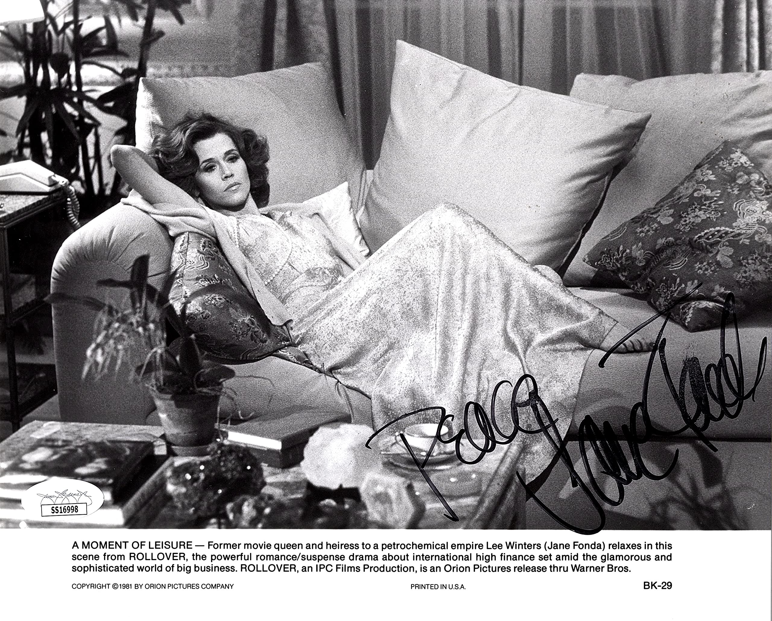 JANE FONDA Autographed 8x10 Photo - Hand Signed Vintage ROLLOVER 1981 Movie Memorabilia as Lee Winters - JSA Certified Authentic (SS16998) - Perfect for Film Collectors, Hollywood Memorabilia Displays & Classic Movie Fan Gifts