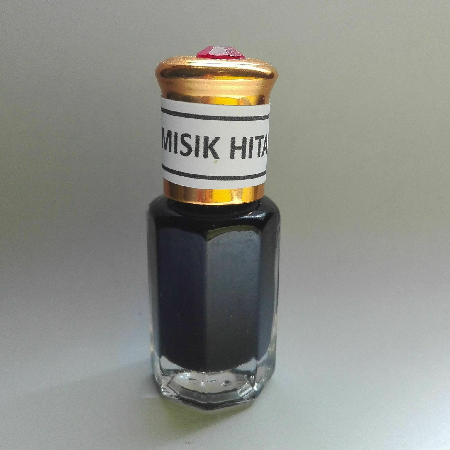 Pure Natural Black Deer Musk Nafa Kasturi Kijang Essential Oil - 12ml Strong Intense Aromatherapy Oil for Meditation, Perfume Making & Spiritual Rituals