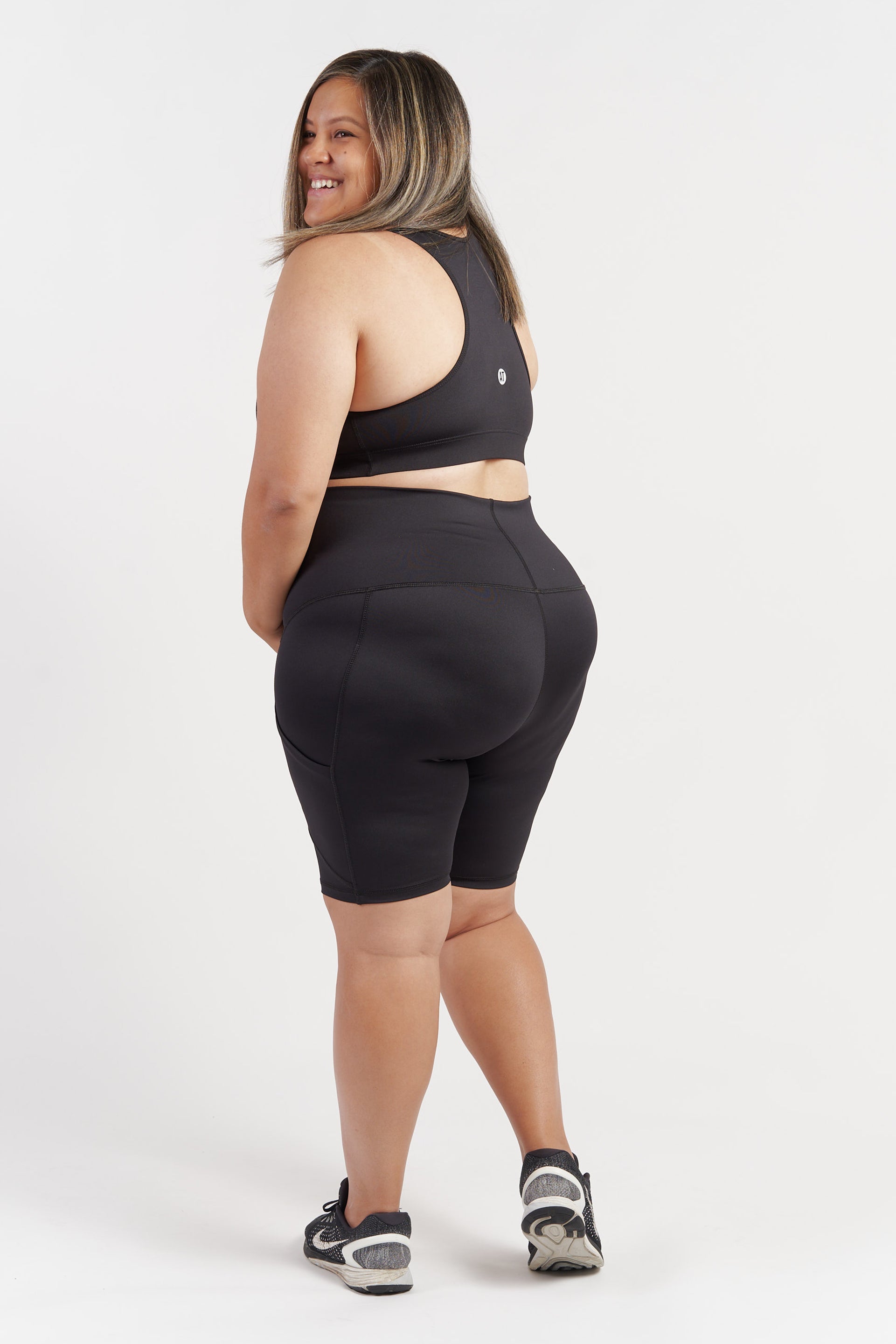 **Maternity Support Bike Shorts with Pockets - Black - Comfortable & Breathable for Pregnancy Workouts, Yoga & Daily Wear**
