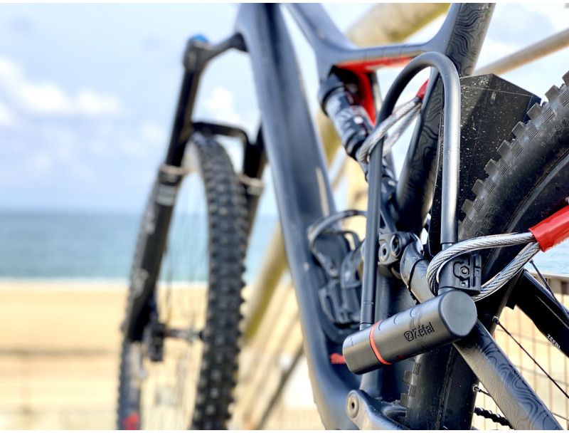 Zefal K Traz U 17 Bike Cable Lock - Heavy Duty Bicycle Security Lock with Key - Perfect for Mountain Bikes, Road Bikes & E-Bikes - Indoor & Outdoor Use