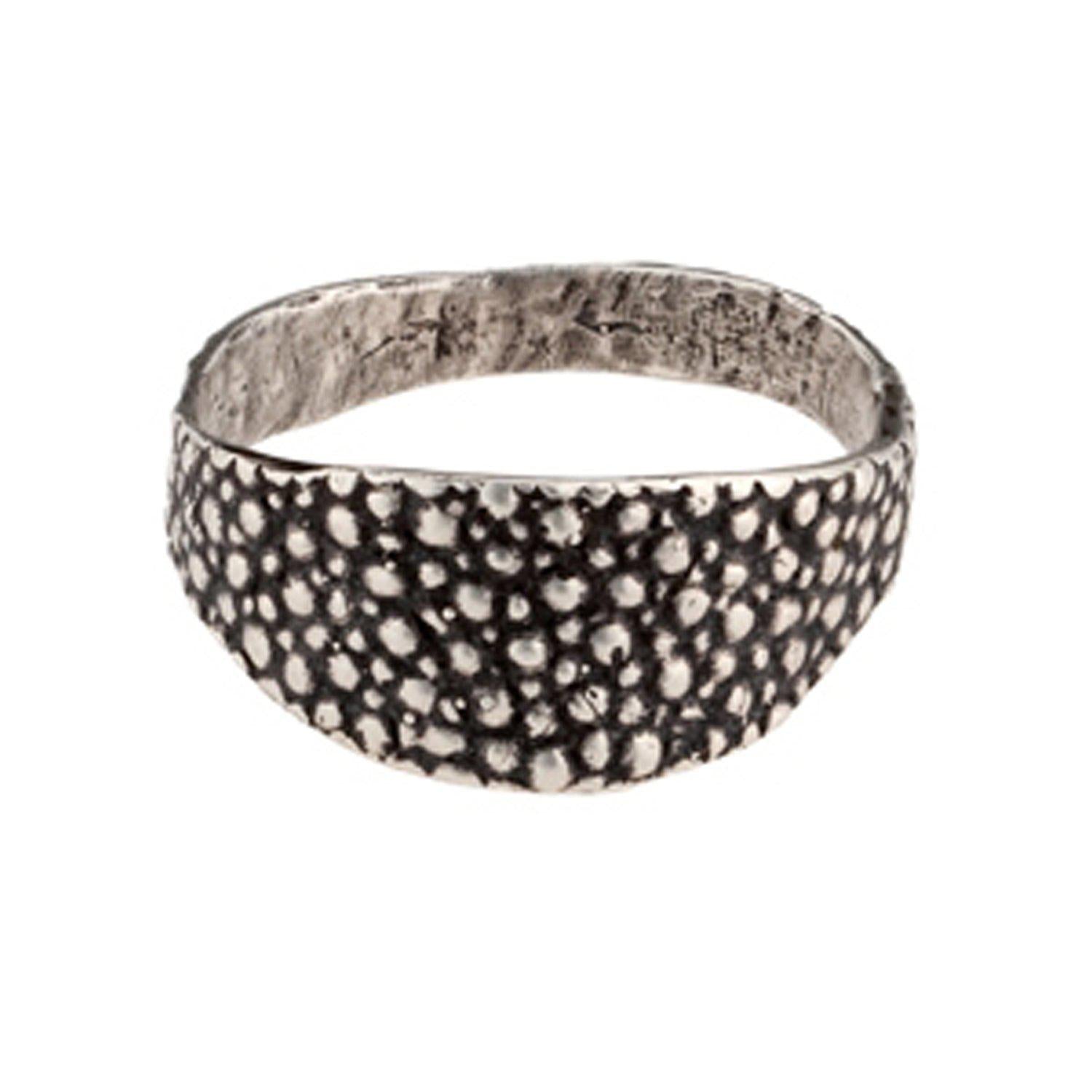 Oxidized Silver Stingray Signet Ring for Men - Unique Handmade Jewelry Gift for Him - Perfect for Weddings, Anniversaries & Everyday Wear