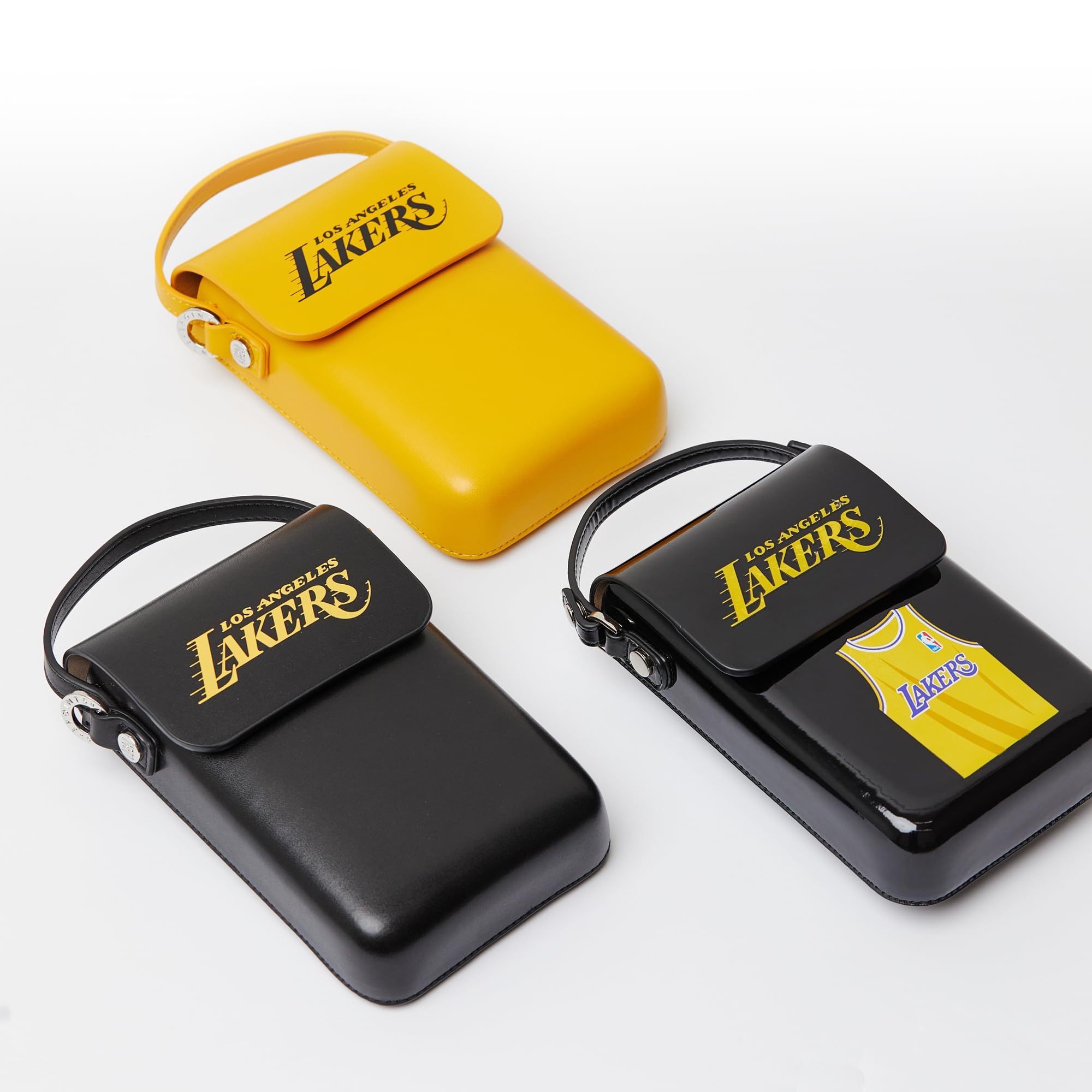 **3POINTS NBA Los Angeles Lakers Phone Crossbody Bag - Small Black Basketball Fan Gear for Game Day & Travel**