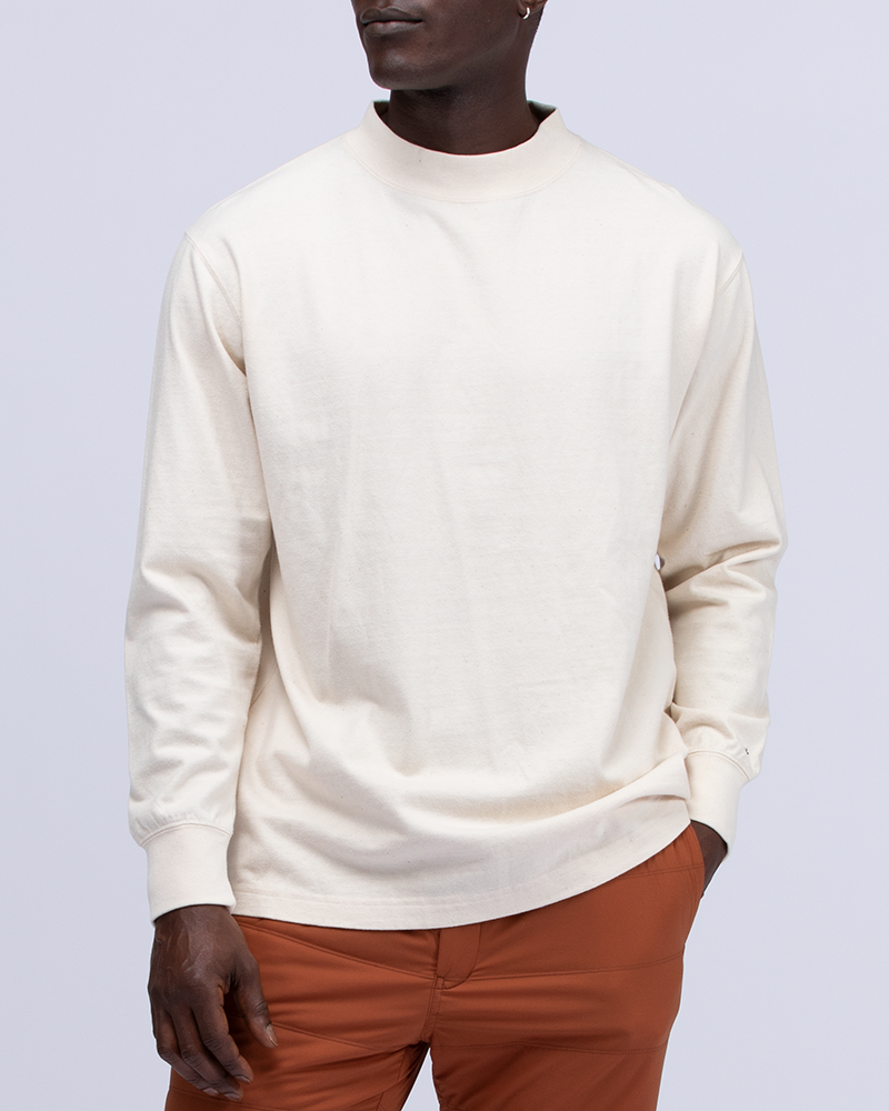 Eco-Friendly Recycled Cotton Mock Neck Long Sleeve T-Shirt for Men & Women - Sustainable Casual Wear for Everyday Comfort